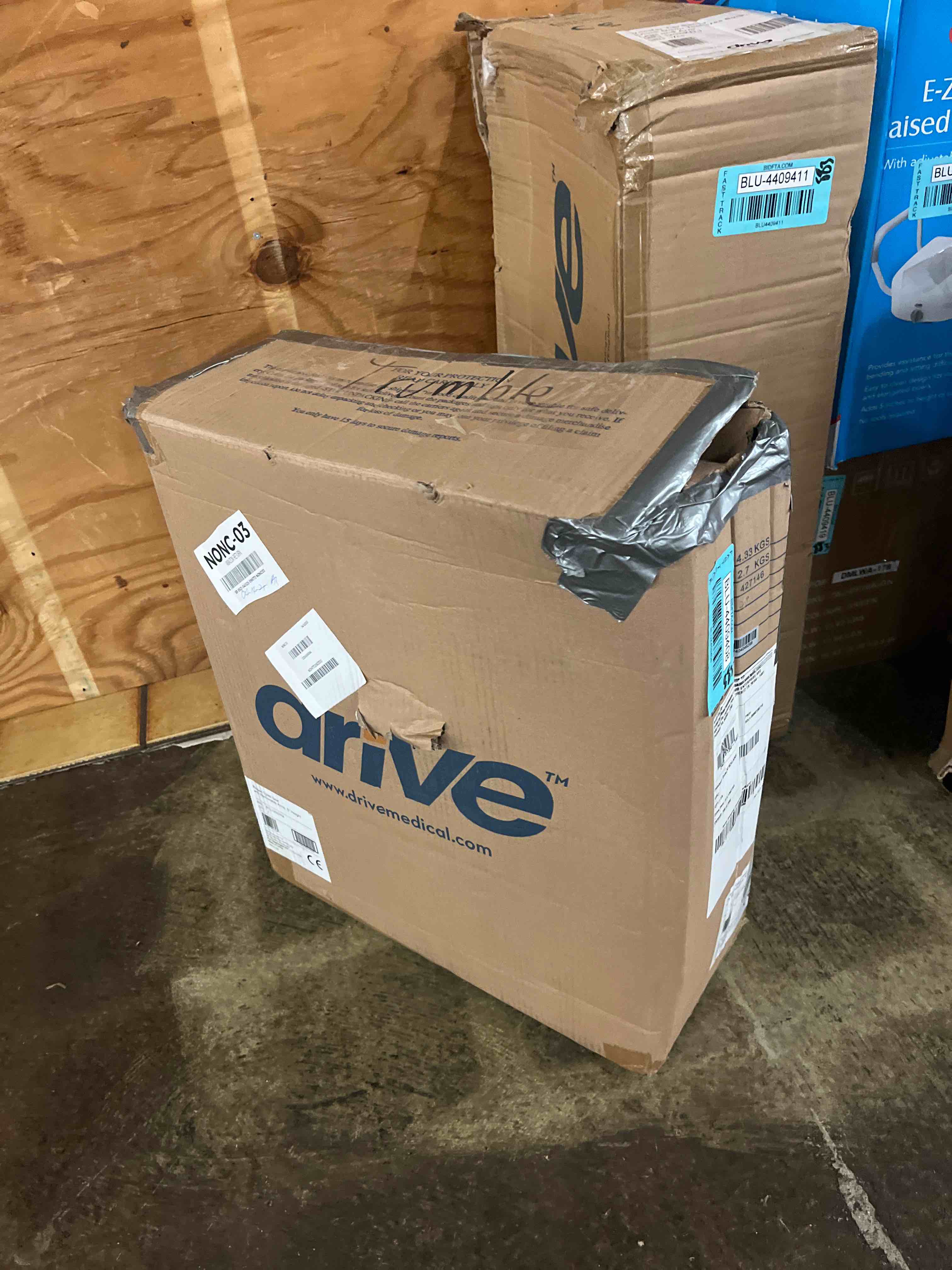 https://s3.amazonaws.com/lotting-images-prod/phillipi/BLU4409408_1750214614069.jpeg