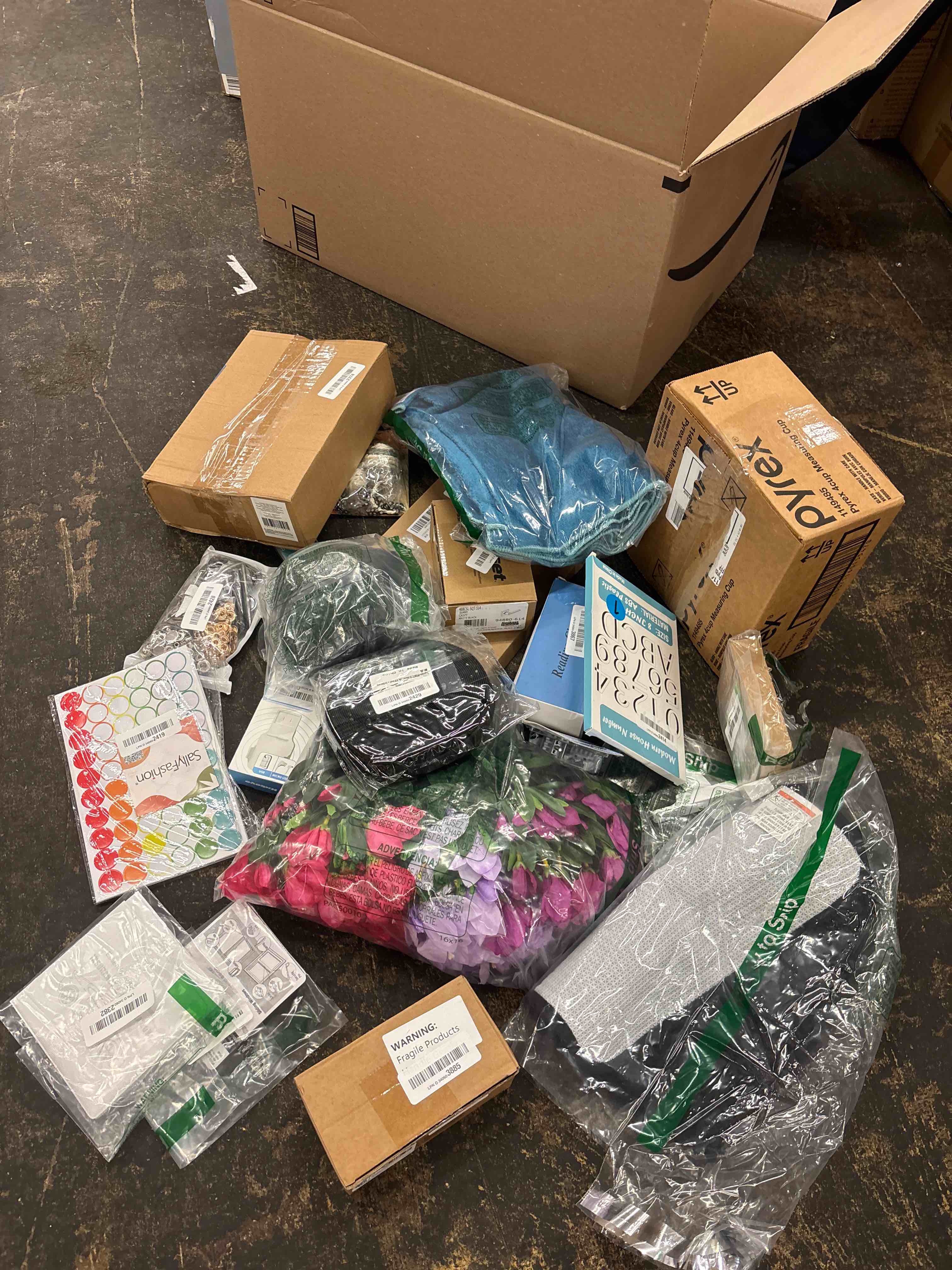 https://s3.amazonaws.com/lotting-images-prod/phillipi/BLU4409625_1751637709954.jpeg