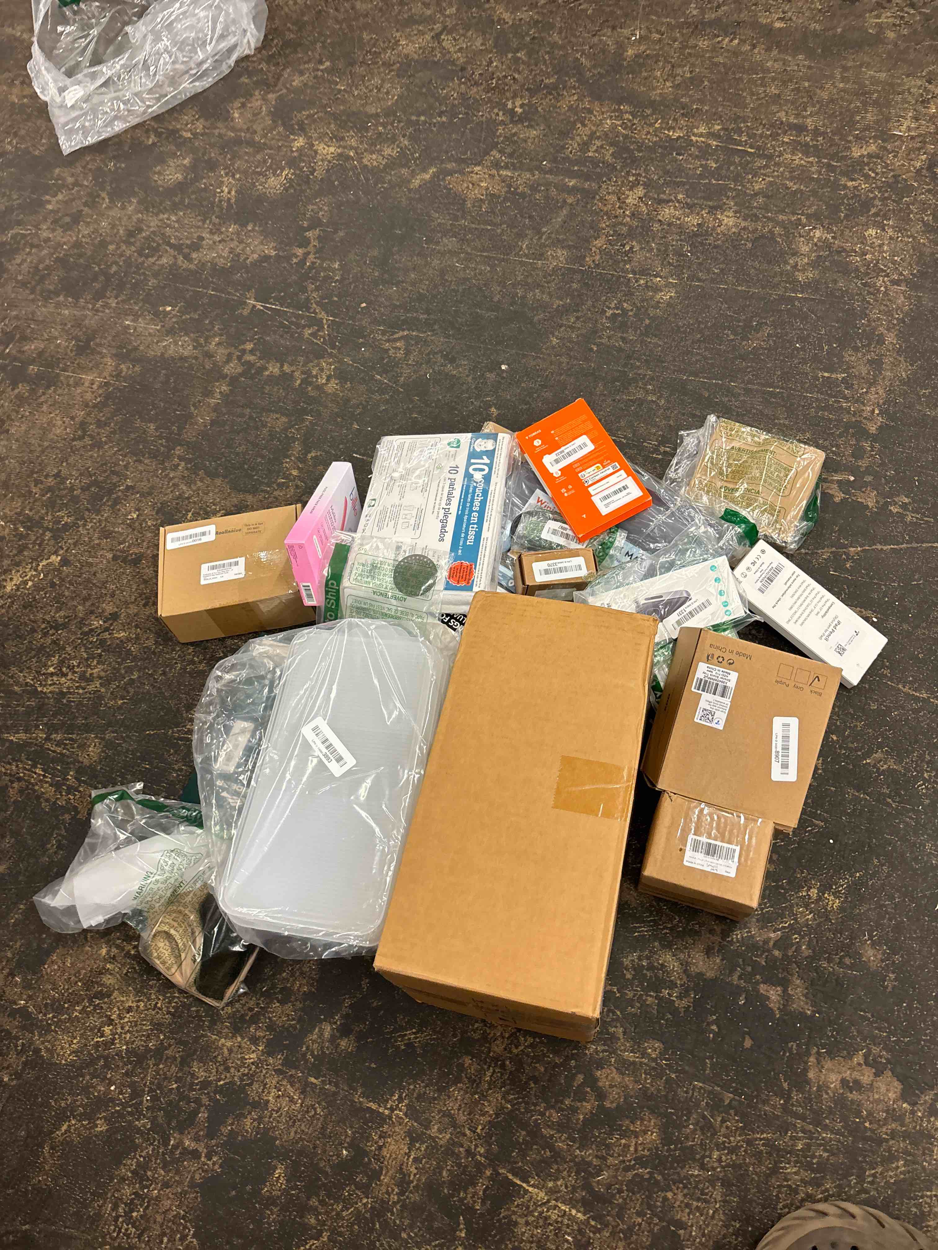 https://s3.amazonaws.com/lotting-images-prod/phillipi/BLU4409626_1751636292647.jpeg