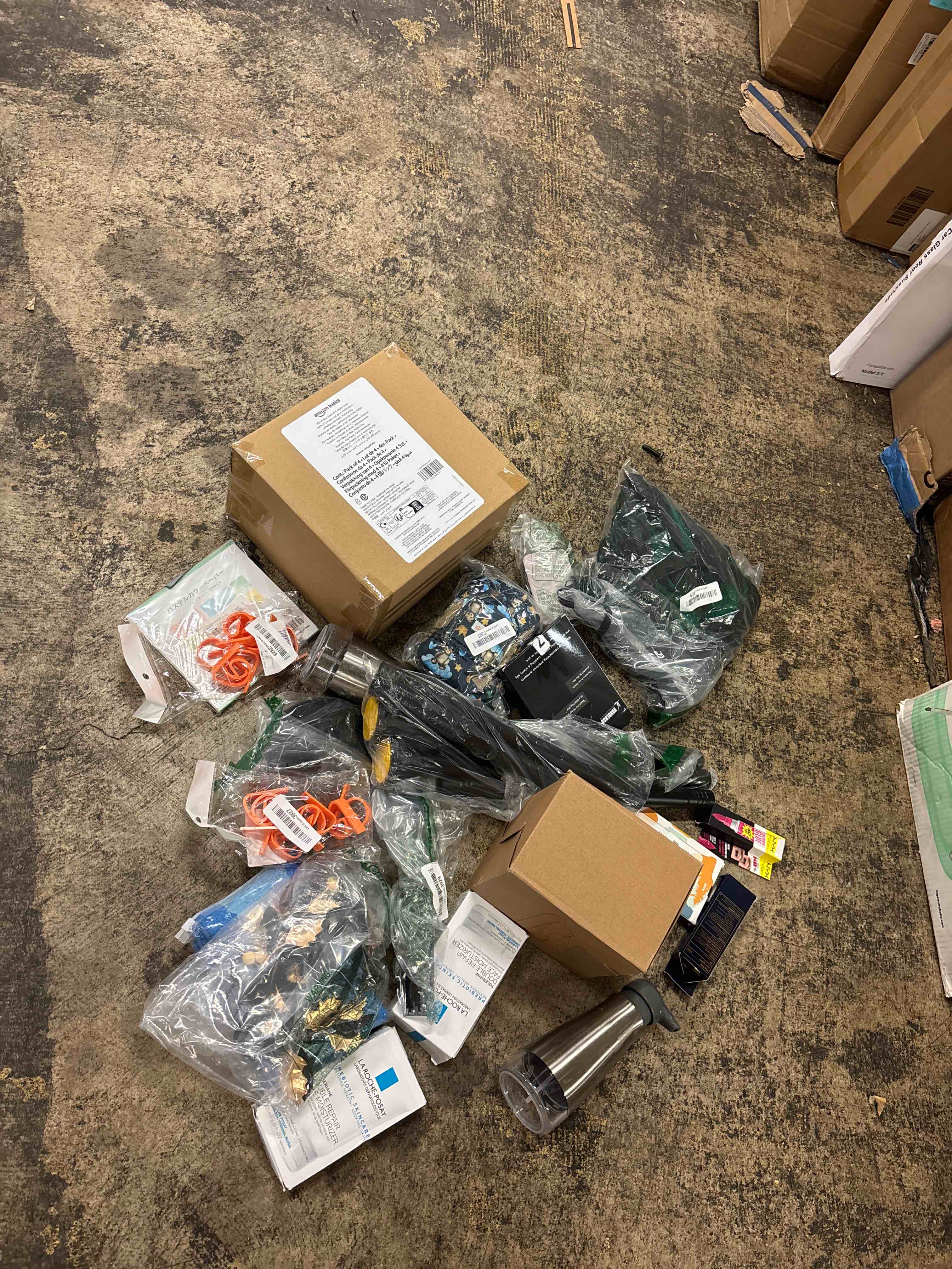 https://s3.amazonaws.com/lotting-images-prod/phillipi/BLU4409632_1751627231522.jpeg