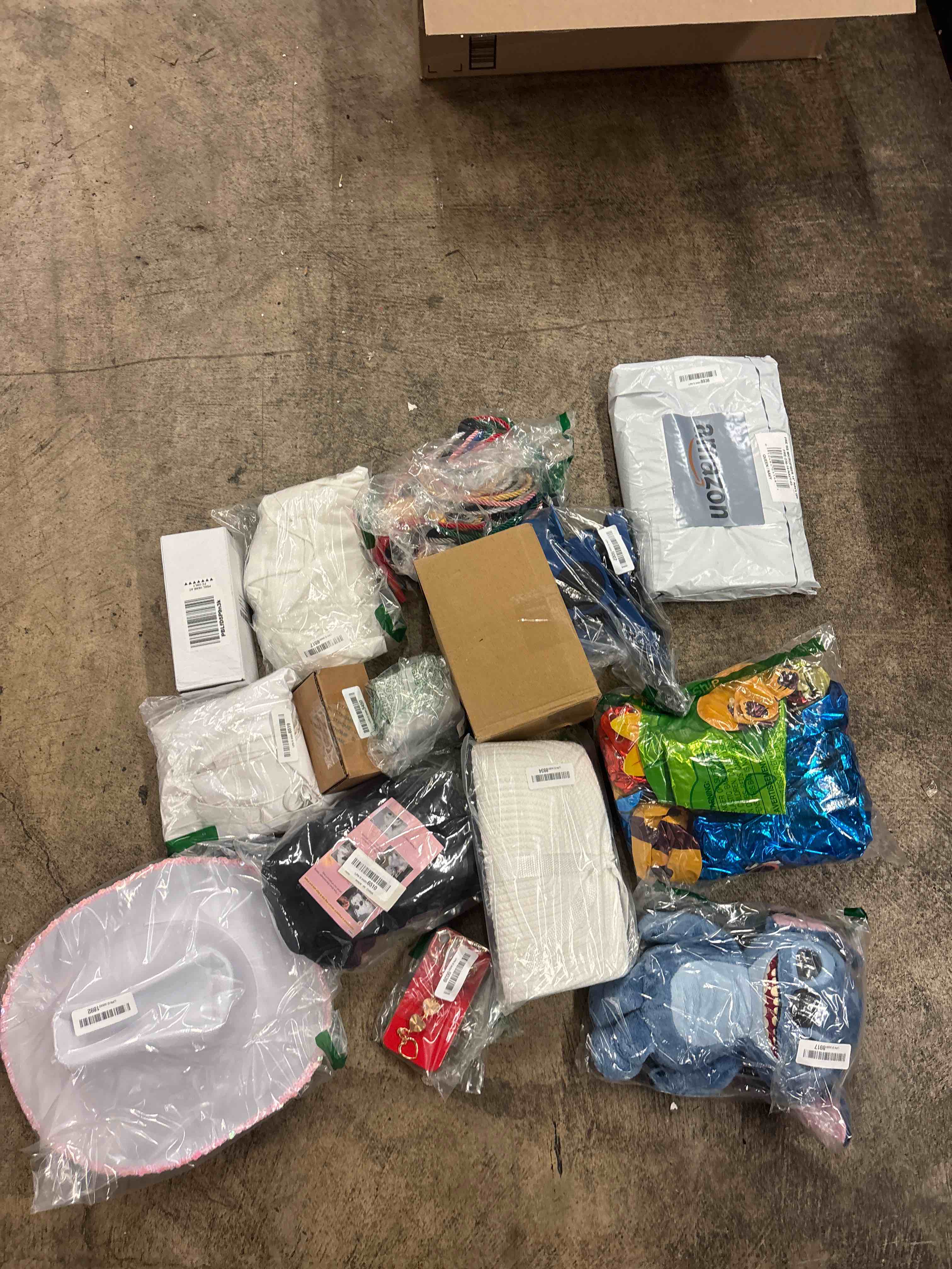 https://s3.amazonaws.com/lotting-images-prod/phillipi/BLU4409634_1751621239712.jpeg