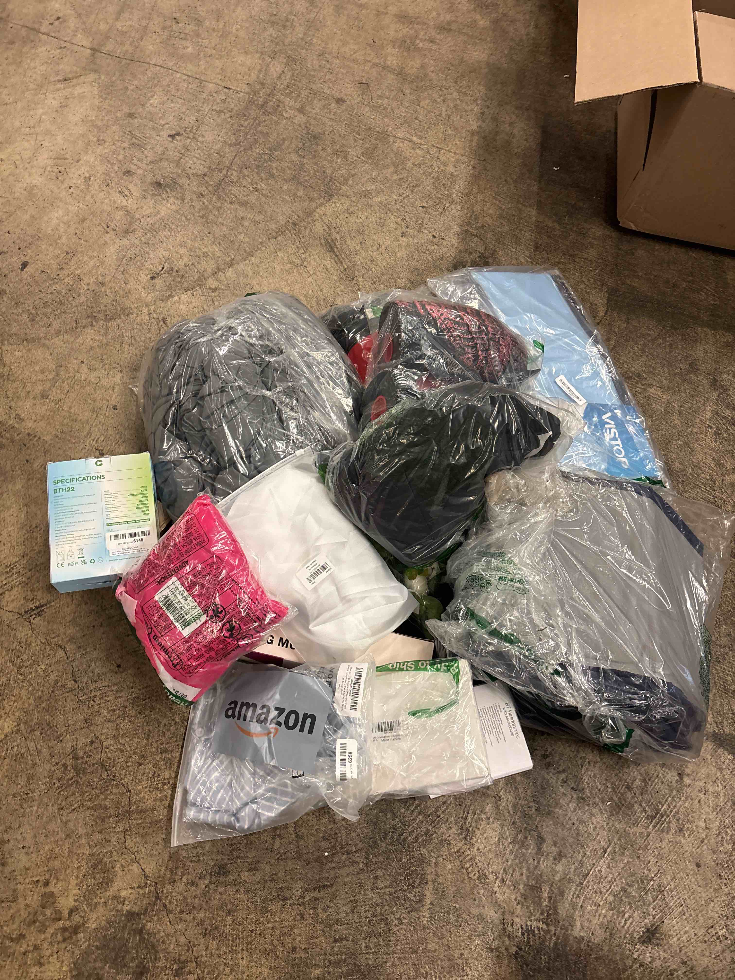 https://s3.amazonaws.com/lotting-images-prod/phillipi/BLU4409644_1751577863182.jpeg