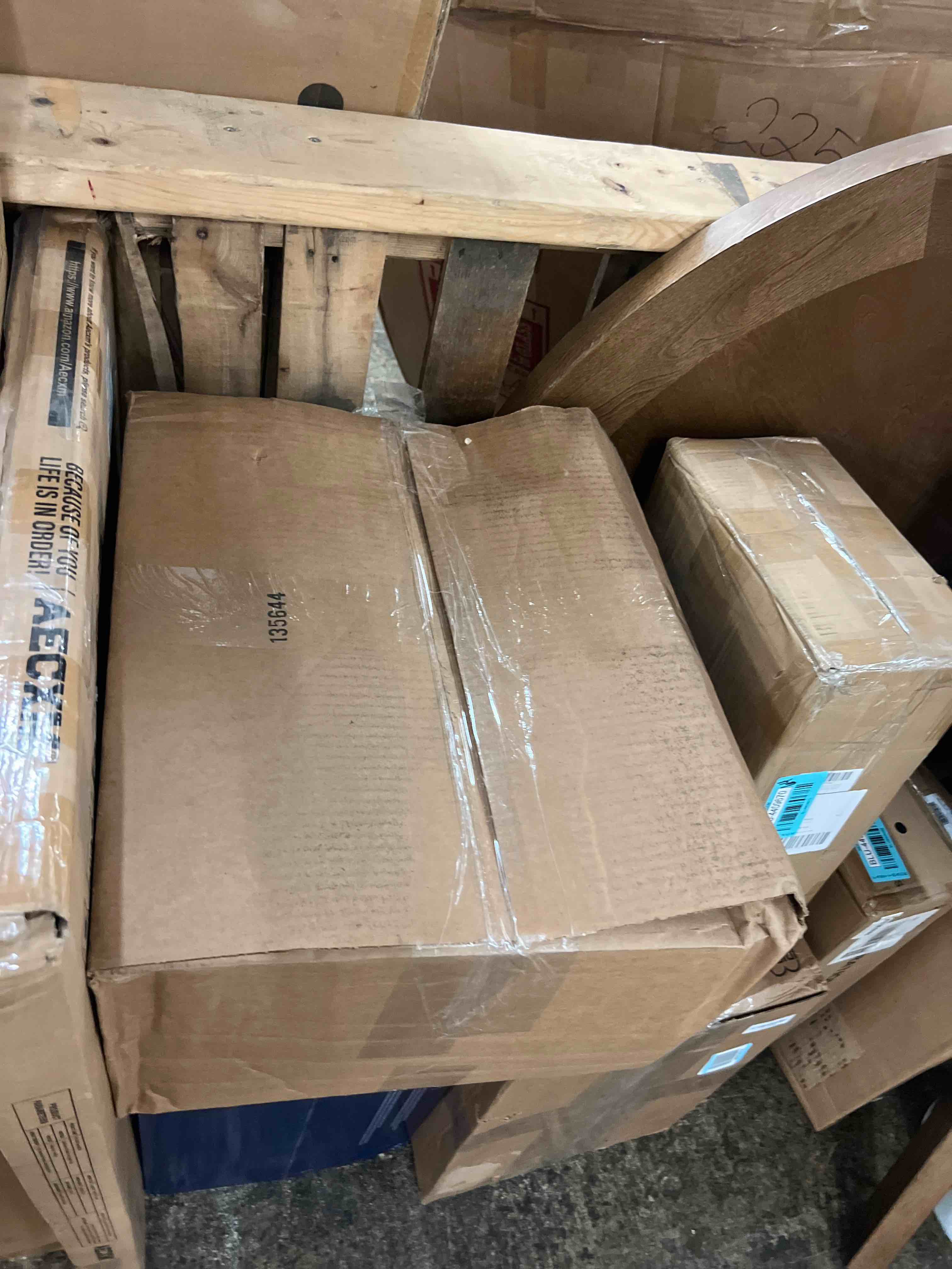 https://s3.amazonaws.com/lotting-images-prod/phillipi/BLU4409673_1752629726305.jpeg