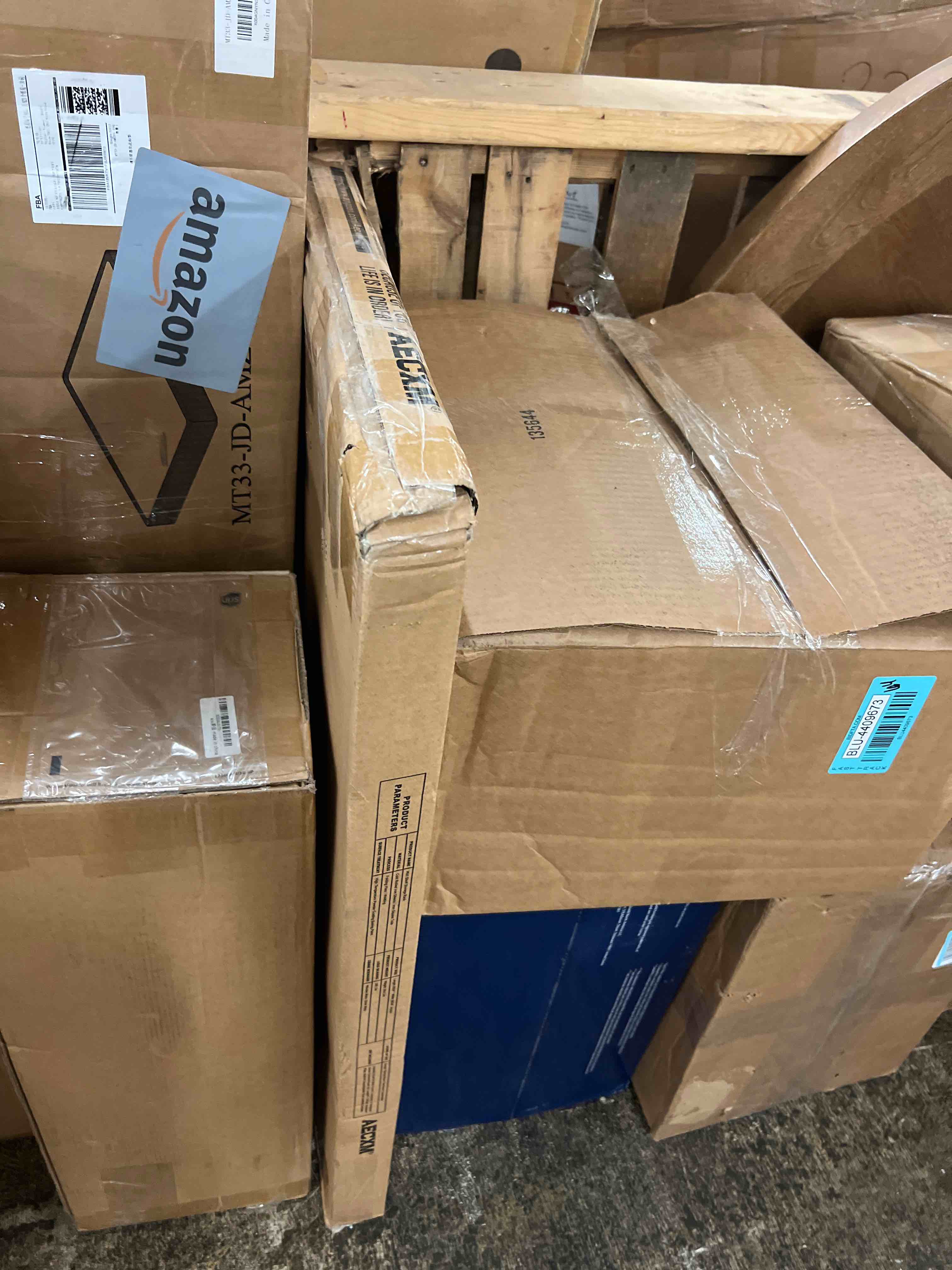 https://s3.amazonaws.com/lotting-images-prod/phillipi/BLU4409674_1752629758863.jpeg