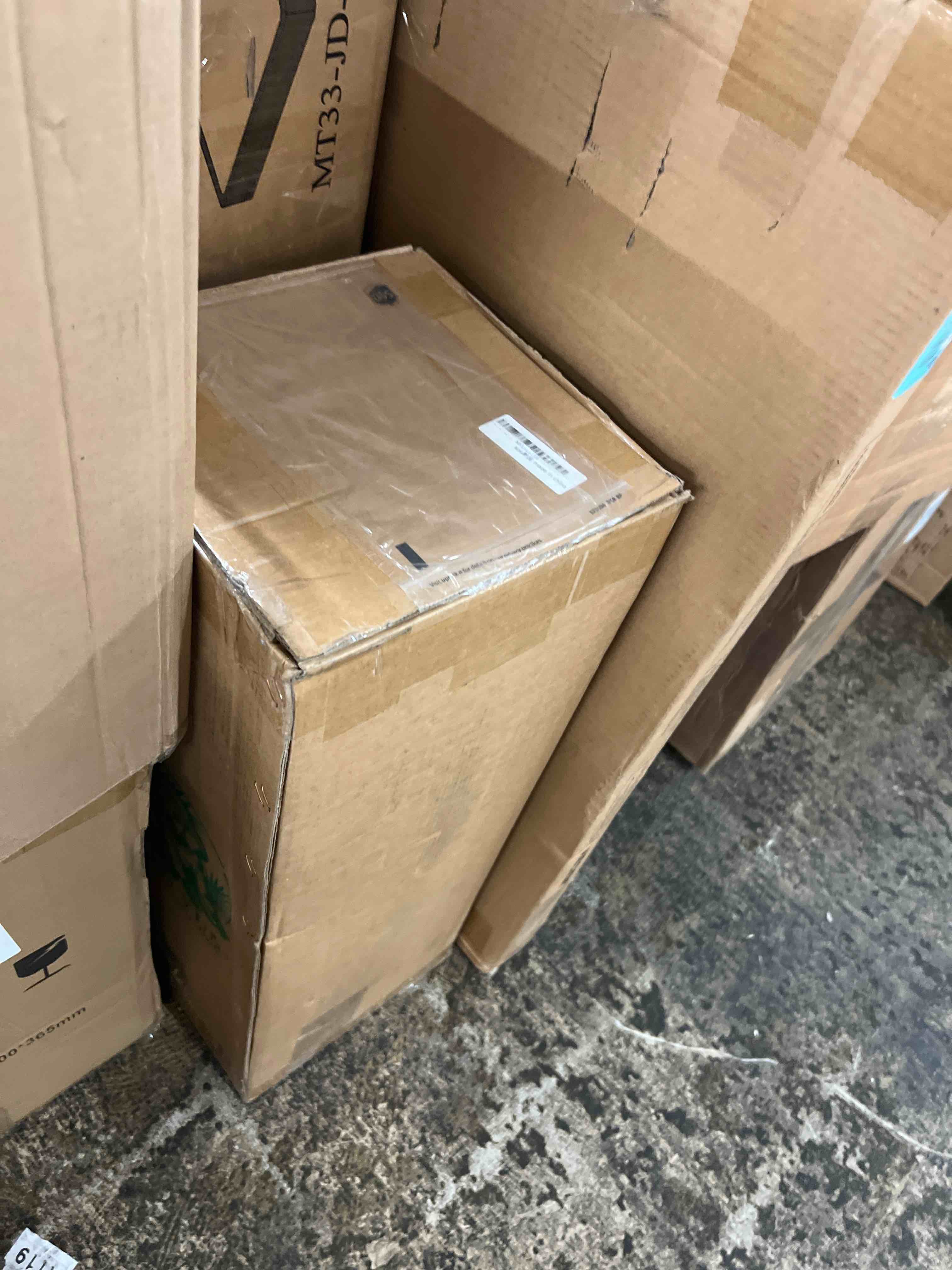 https://s3.amazonaws.com/lotting-images-prod/phillipi/BLU4409676_1752629862238.jpeg