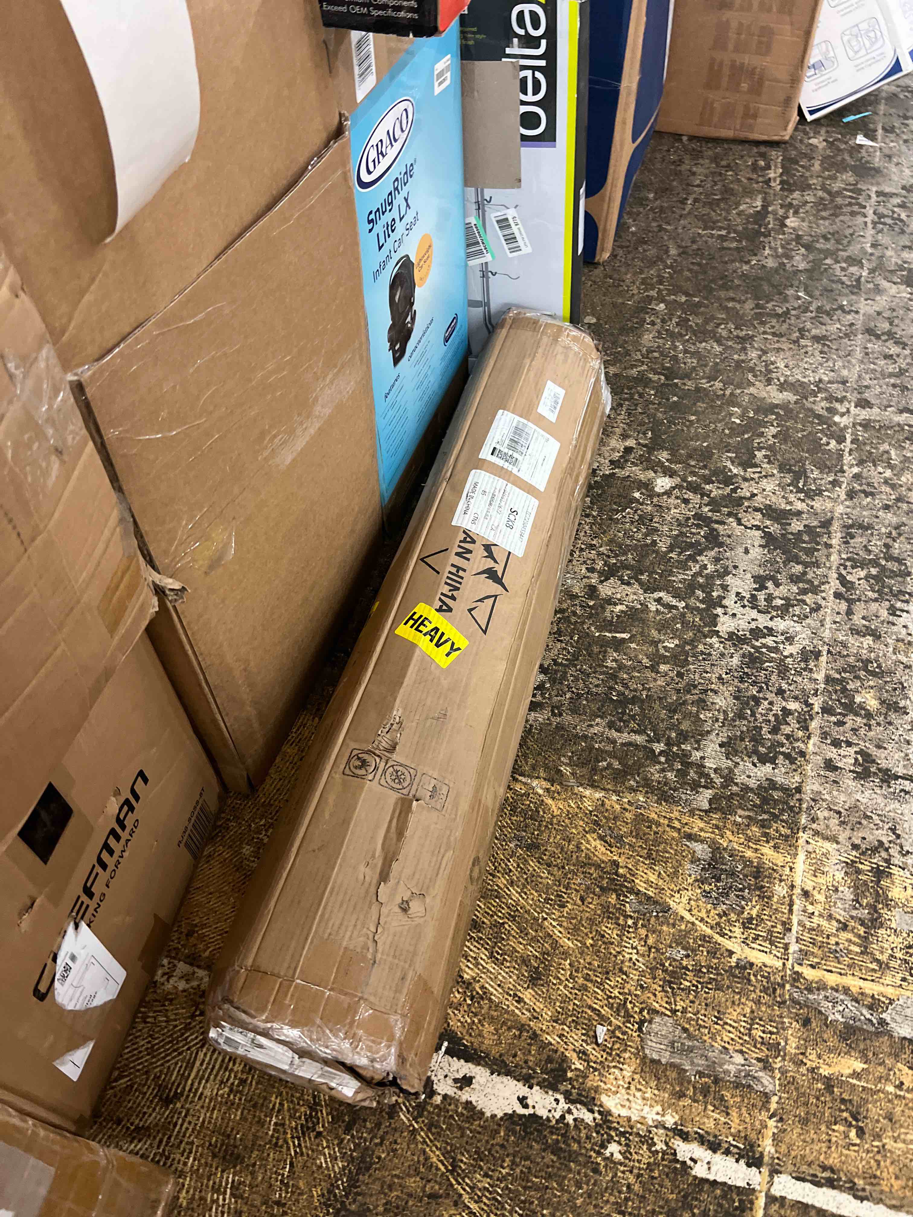 https://s3.amazonaws.com/lotting-images-prod/phillipi/BLU4409704_1752638394046.jpeg