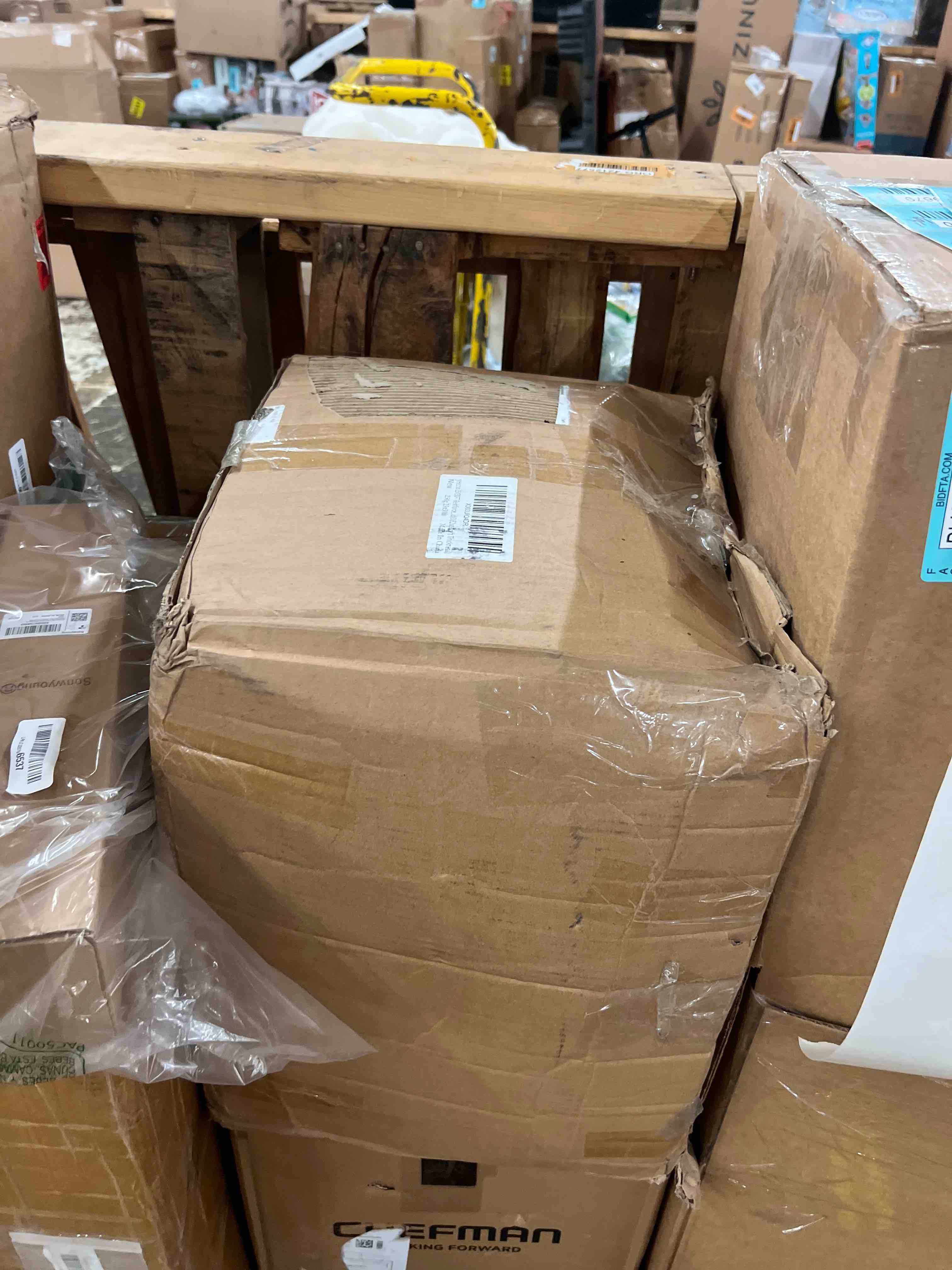 https://s3.amazonaws.com/lotting-images-prod/phillipi/BLU4409709_1752638660554.jpeg