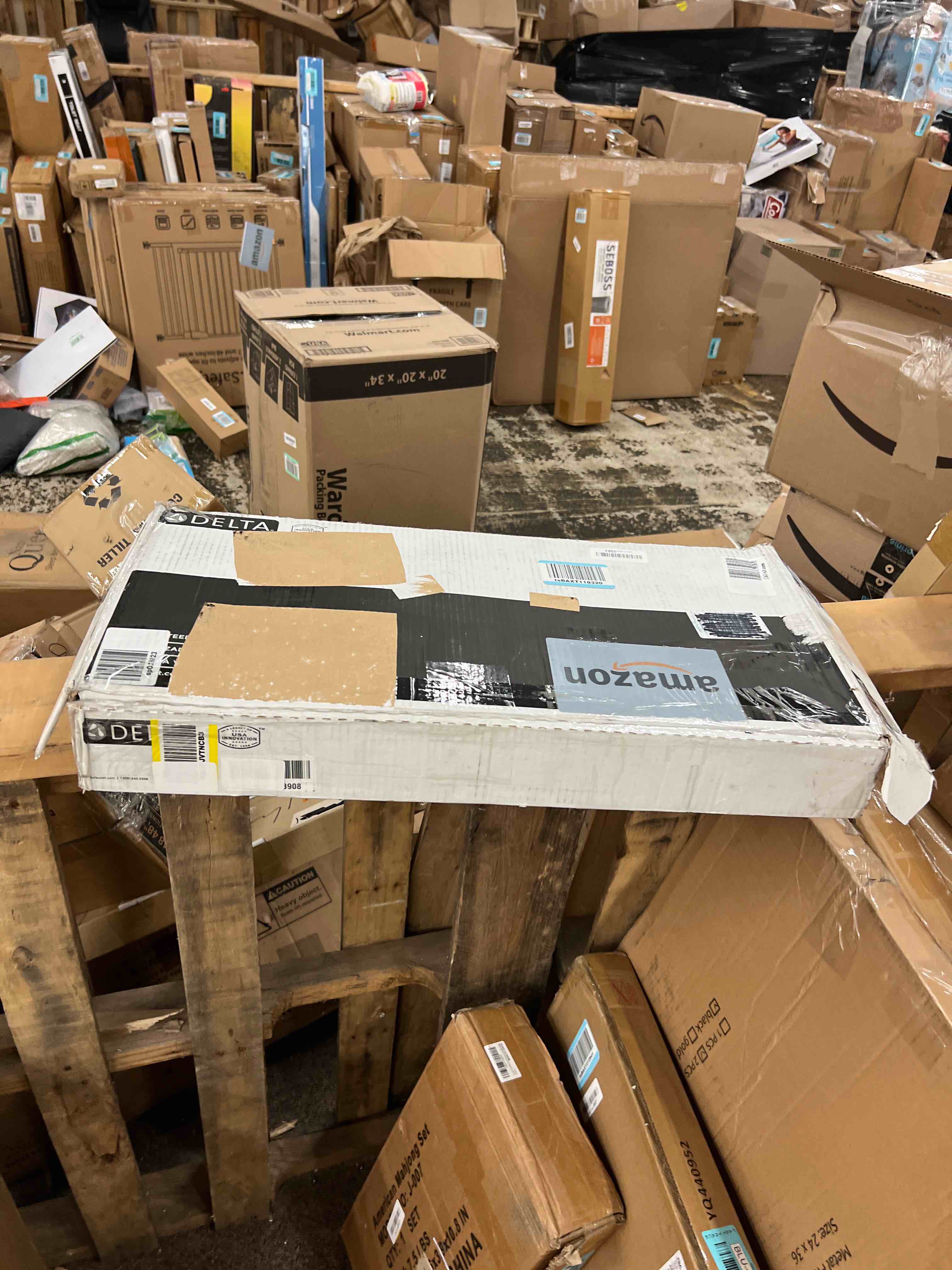 https://s3.amazonaws.com/lotting-images-prod/phillipi/BLU4409739_1752643609041.jpeg