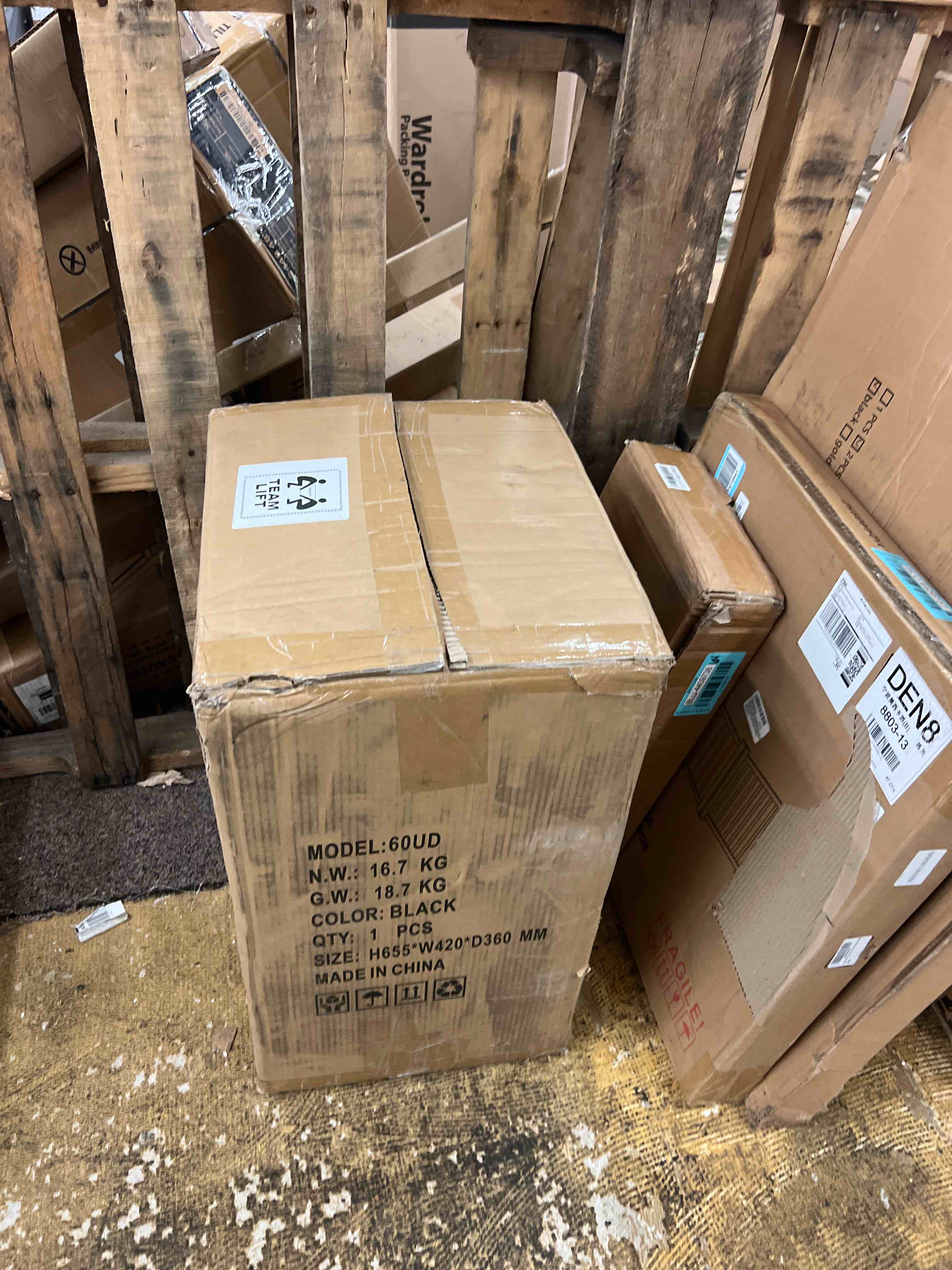 https://s3.amazonaws.com/lotting-images-prod/phillipi/BLU4409740_1752643810709.jpeg