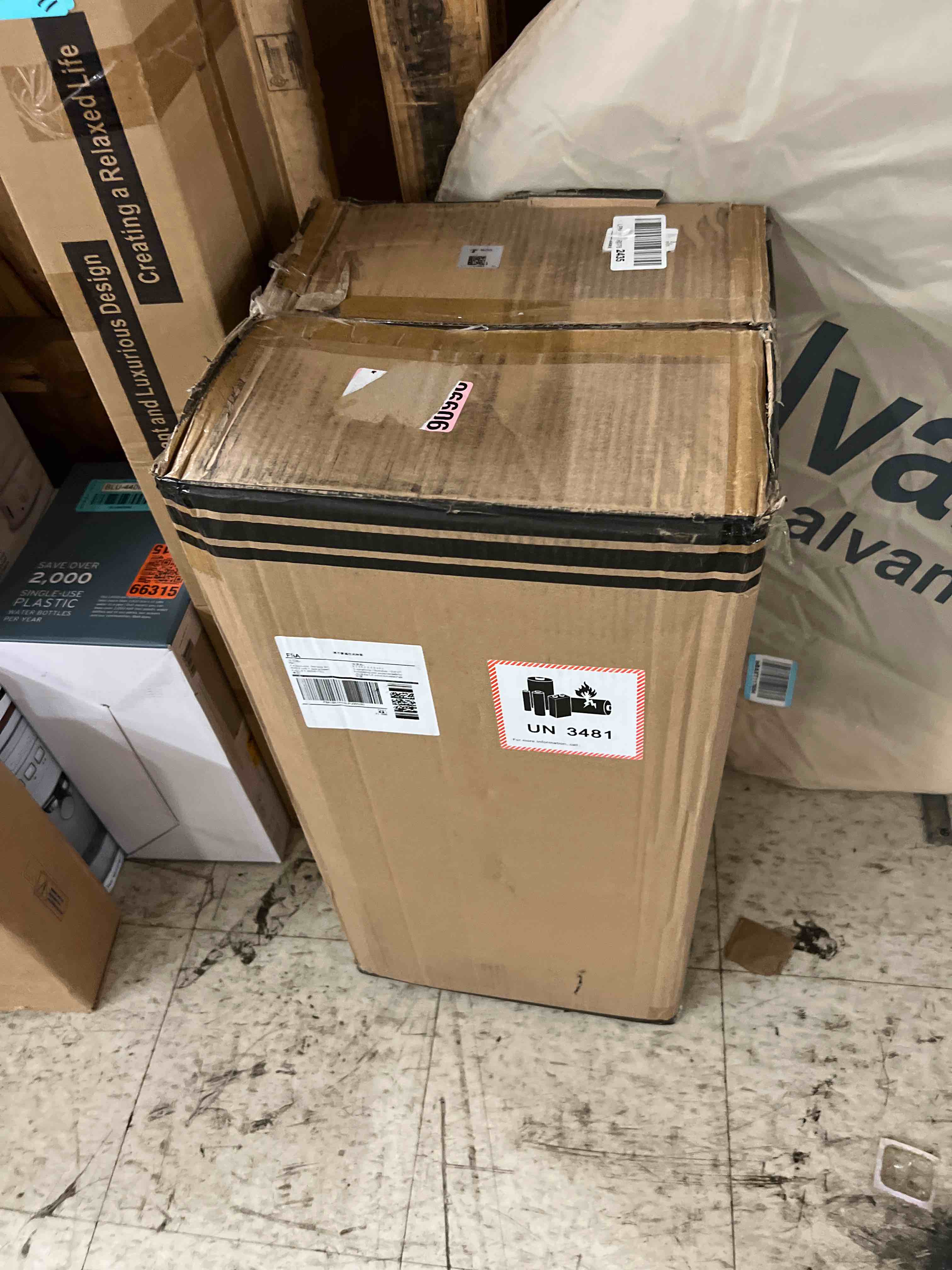https://s3.amazonaws.com/lotting-images-prod/phillipi/BLU4409861_1753199215814.jpeg