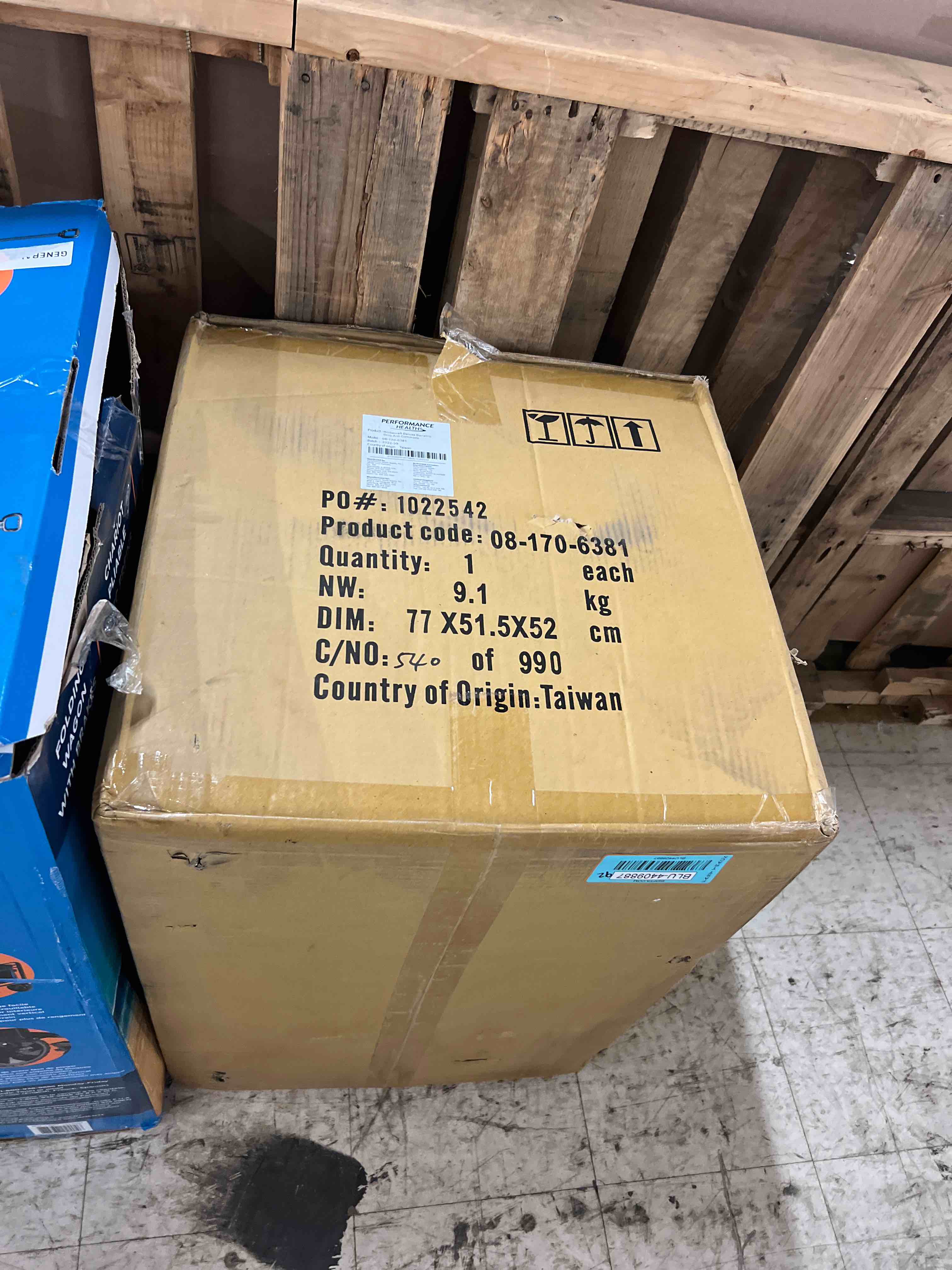 https://s3.amazonaws.com/lotting-images-prod/phillipi/BLU4409887_1753204601456.jpeg