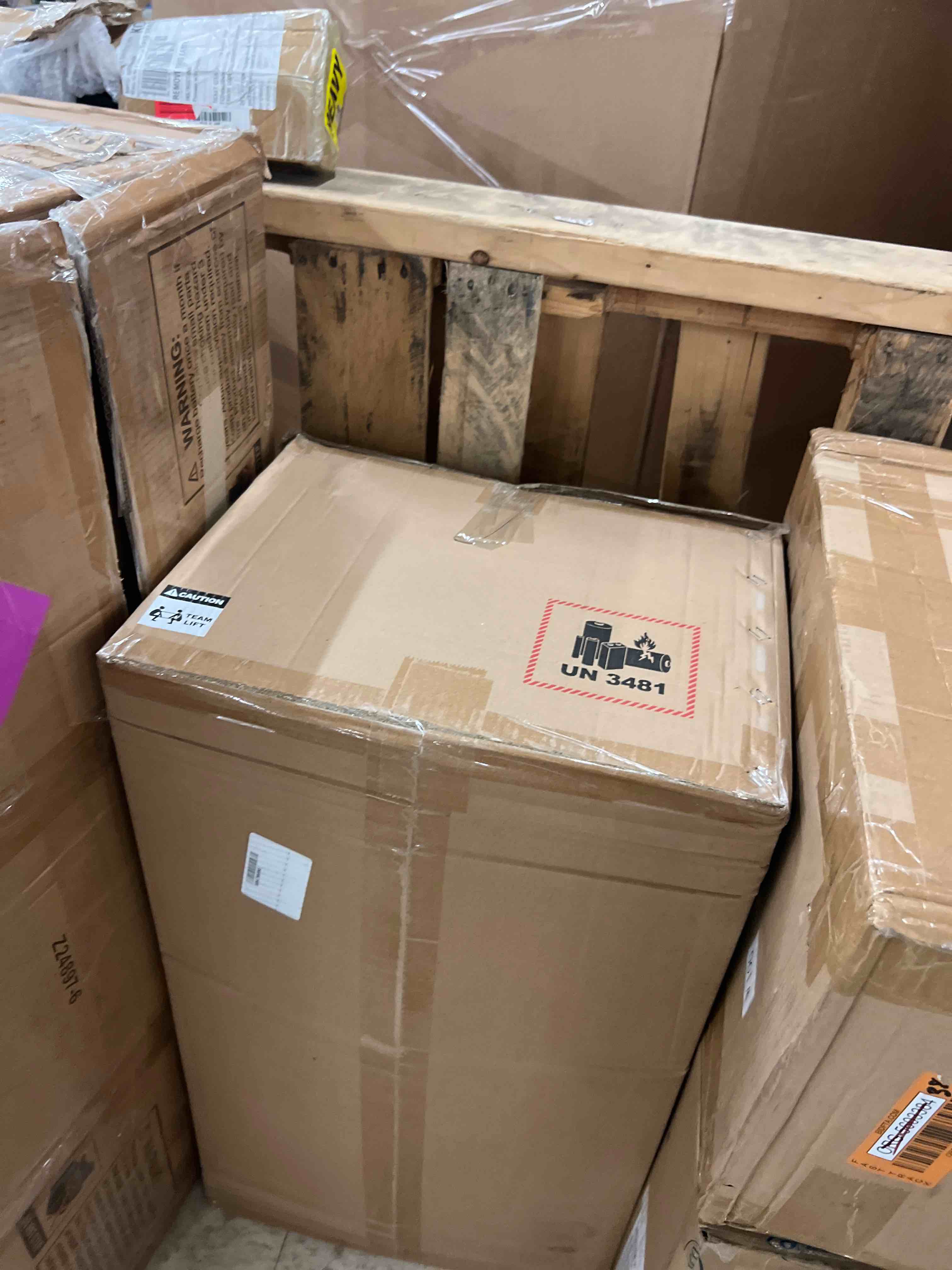https://s3.amazonaws.com/lotting-images-prod/phillipi/BLU4409891_1753204100382.jpeg