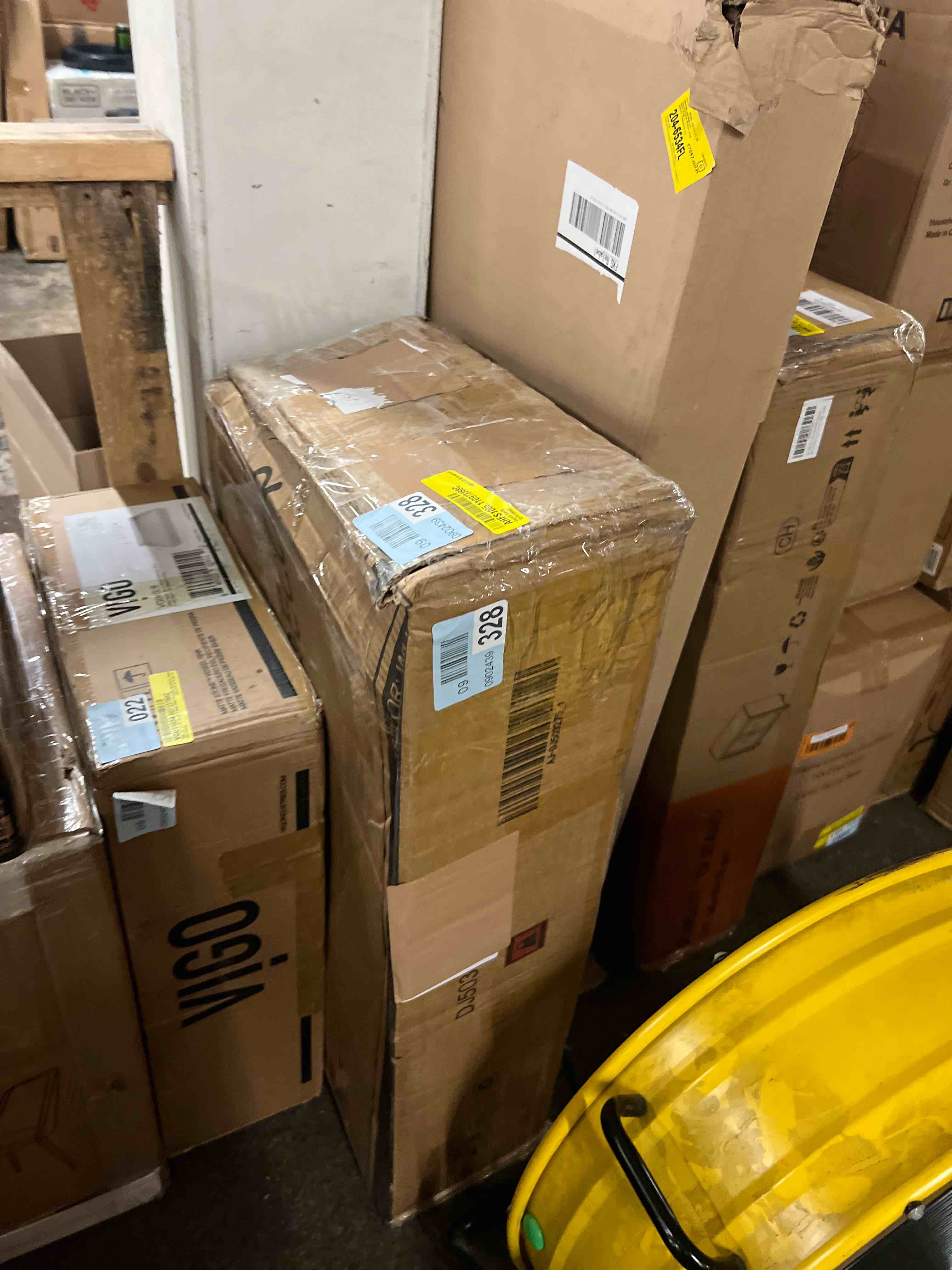 https://s3.amazonaws.com/lotting-images-prod/phillipi/BLU4409953_1753377211149.jpeg