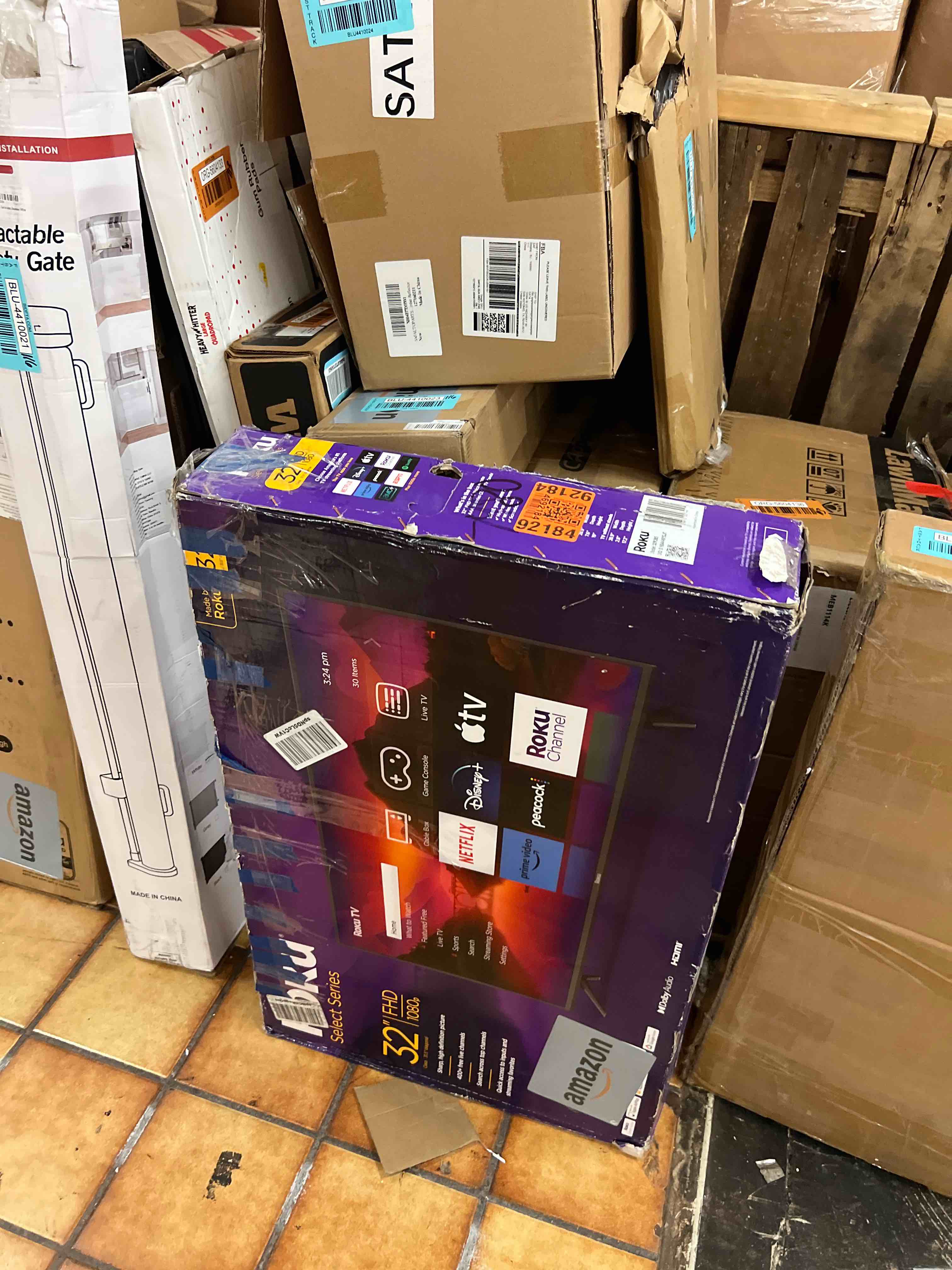 https://s3.amazonaws.com/lotting-images-prod/phillipi/BLU4410031_1753451986374.jpeg