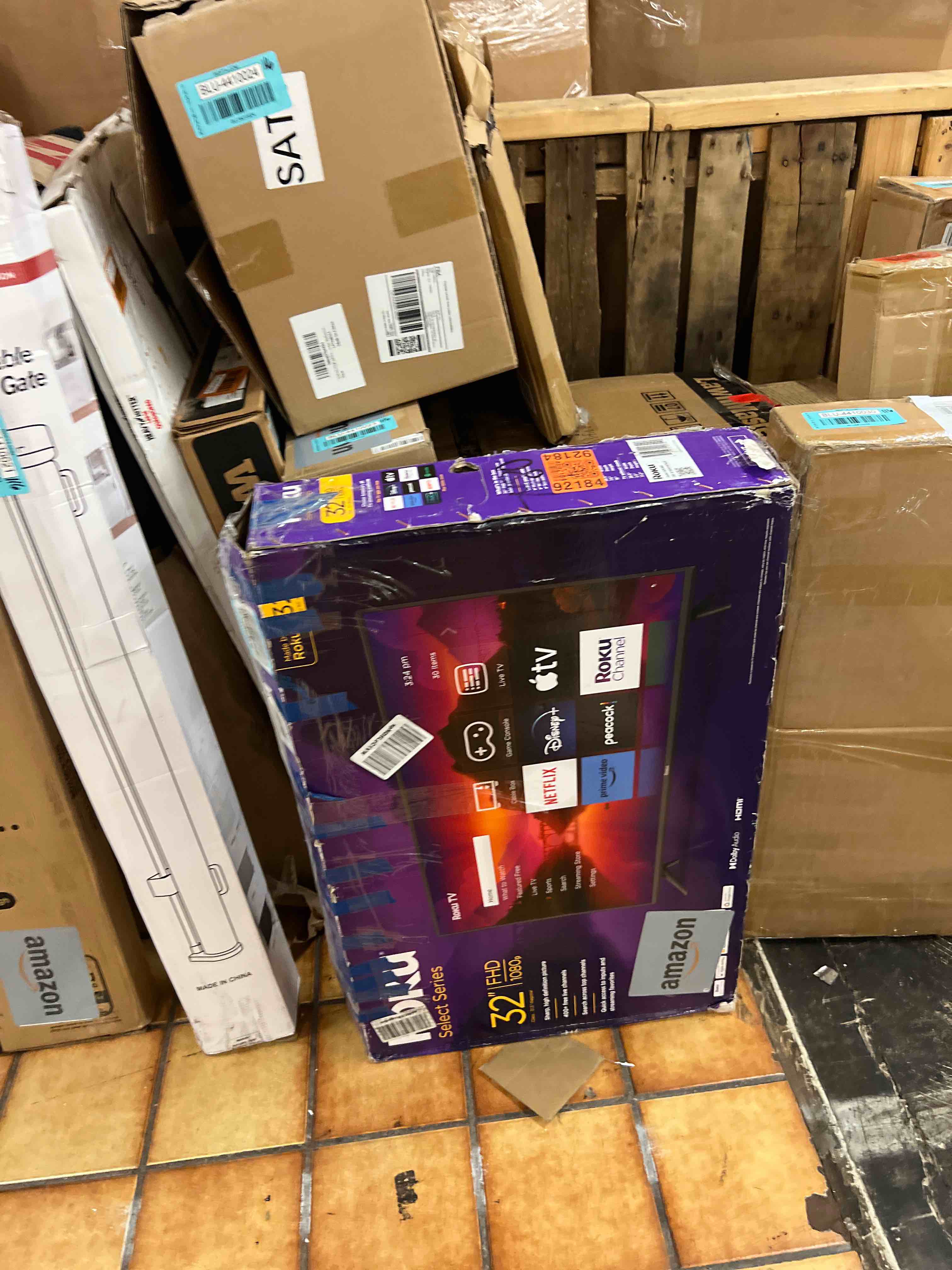 https://s3.amazonaws.com/lotting-images-prod/phillipi/BLU4410031_1753451987674.jpeg