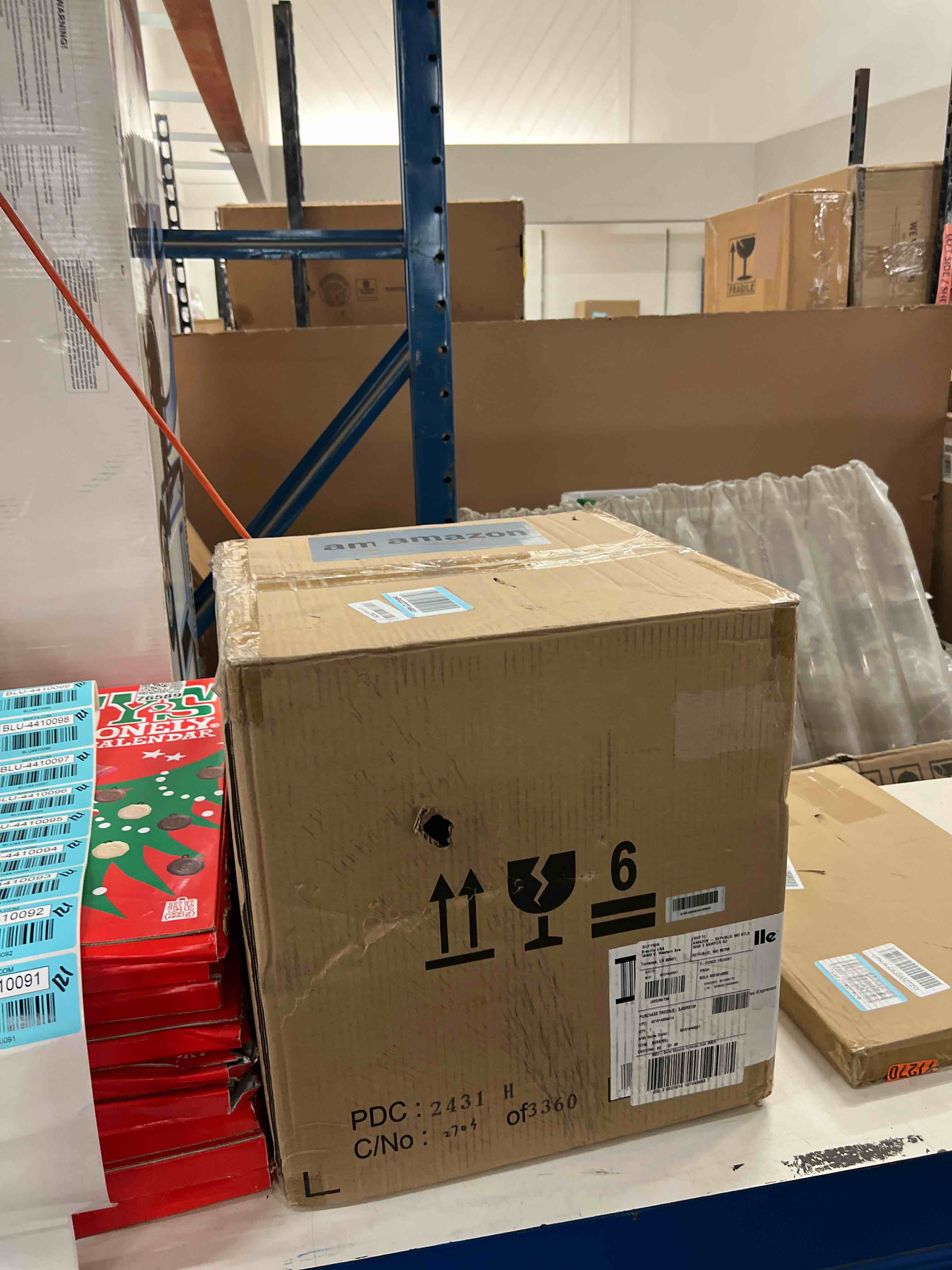 https://s3.amazonaws.com/lotting-images-prod/phillipi/BLU4410095_1753719613724.jpeg