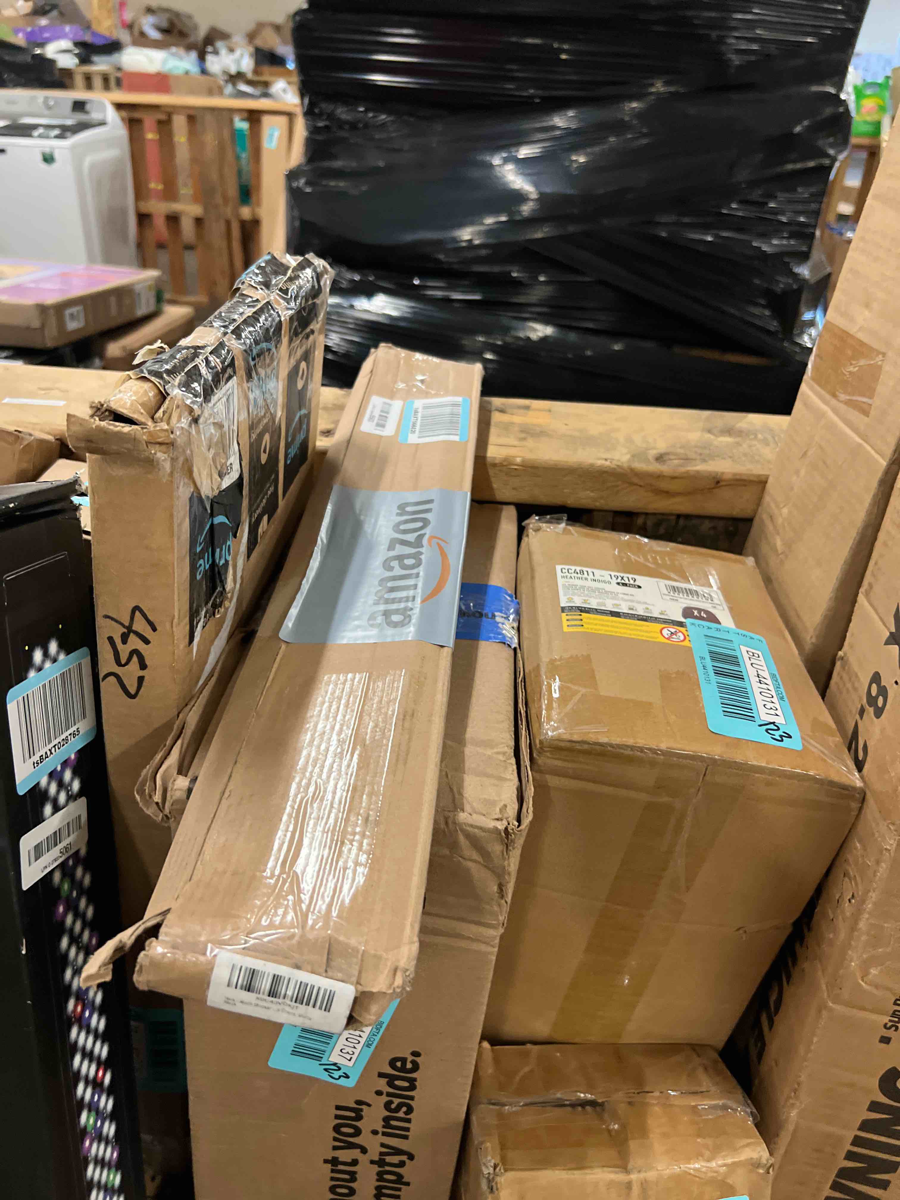 https://s3.amazonaws.com/lotting-images-prod/phillipi/BLU4410146_1753732890619.jpeg