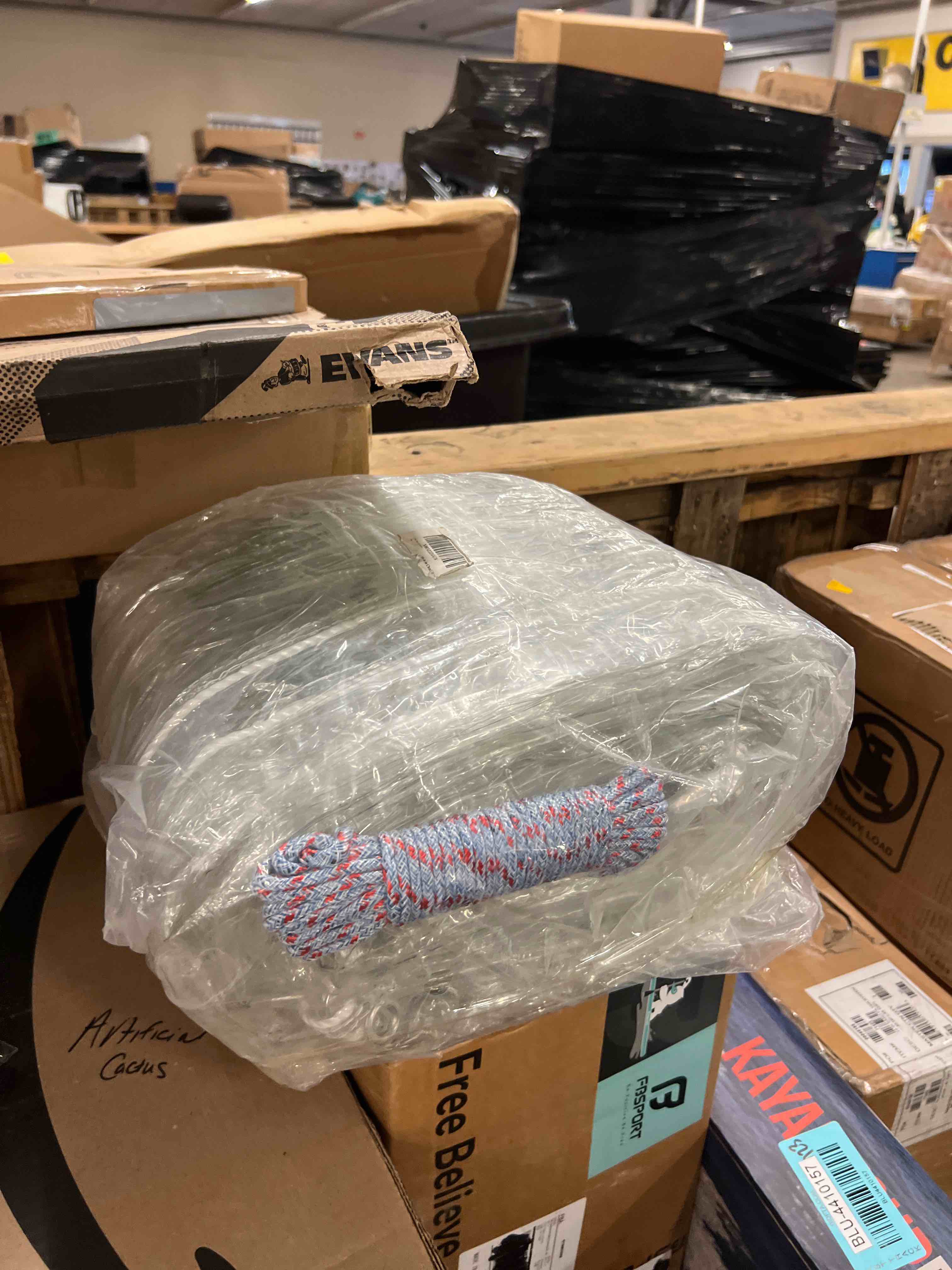 https://s3.amazonaws.com/lotting-images-prod/phillipi/BLU4410158_1753746279158.jpeg