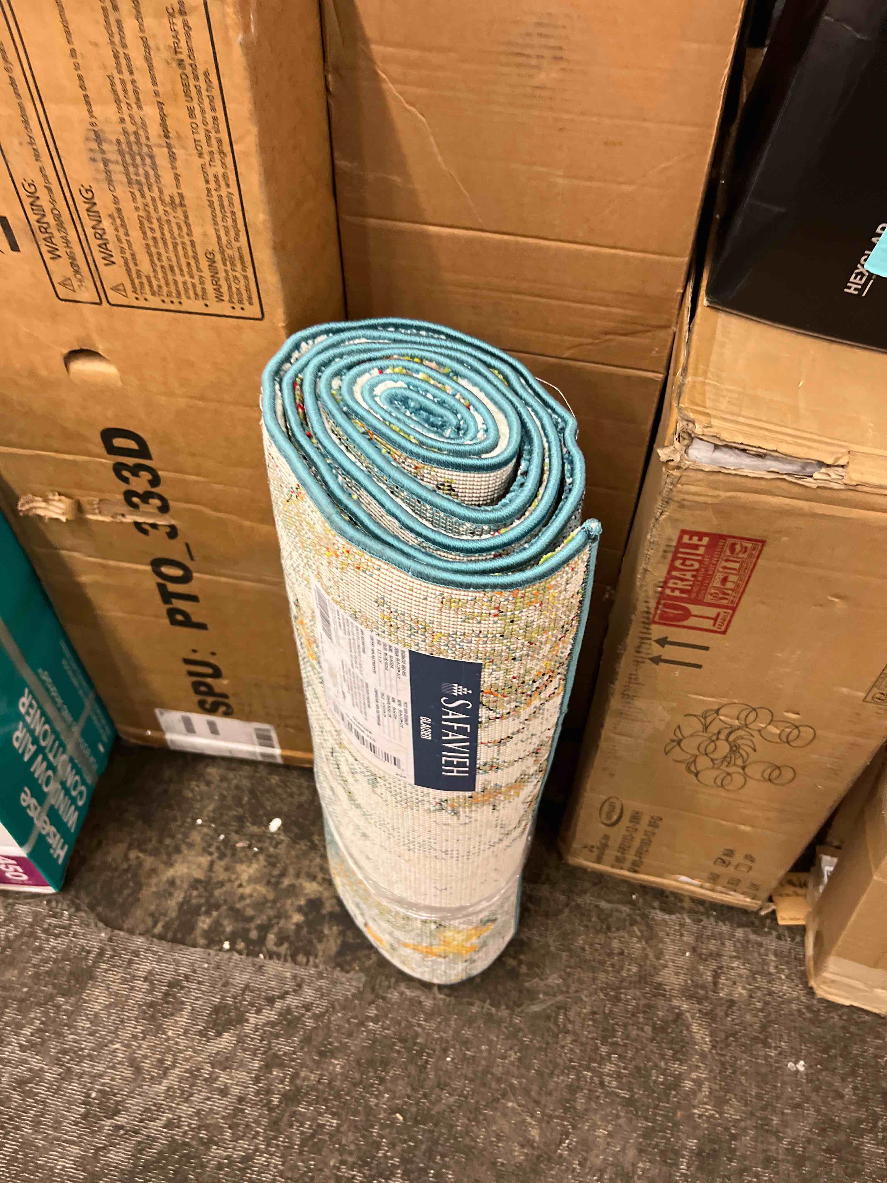 https://s3.amazonaws.com/lotting-images-prod/phillipi/BLU4410207_1753757518651.jpeg