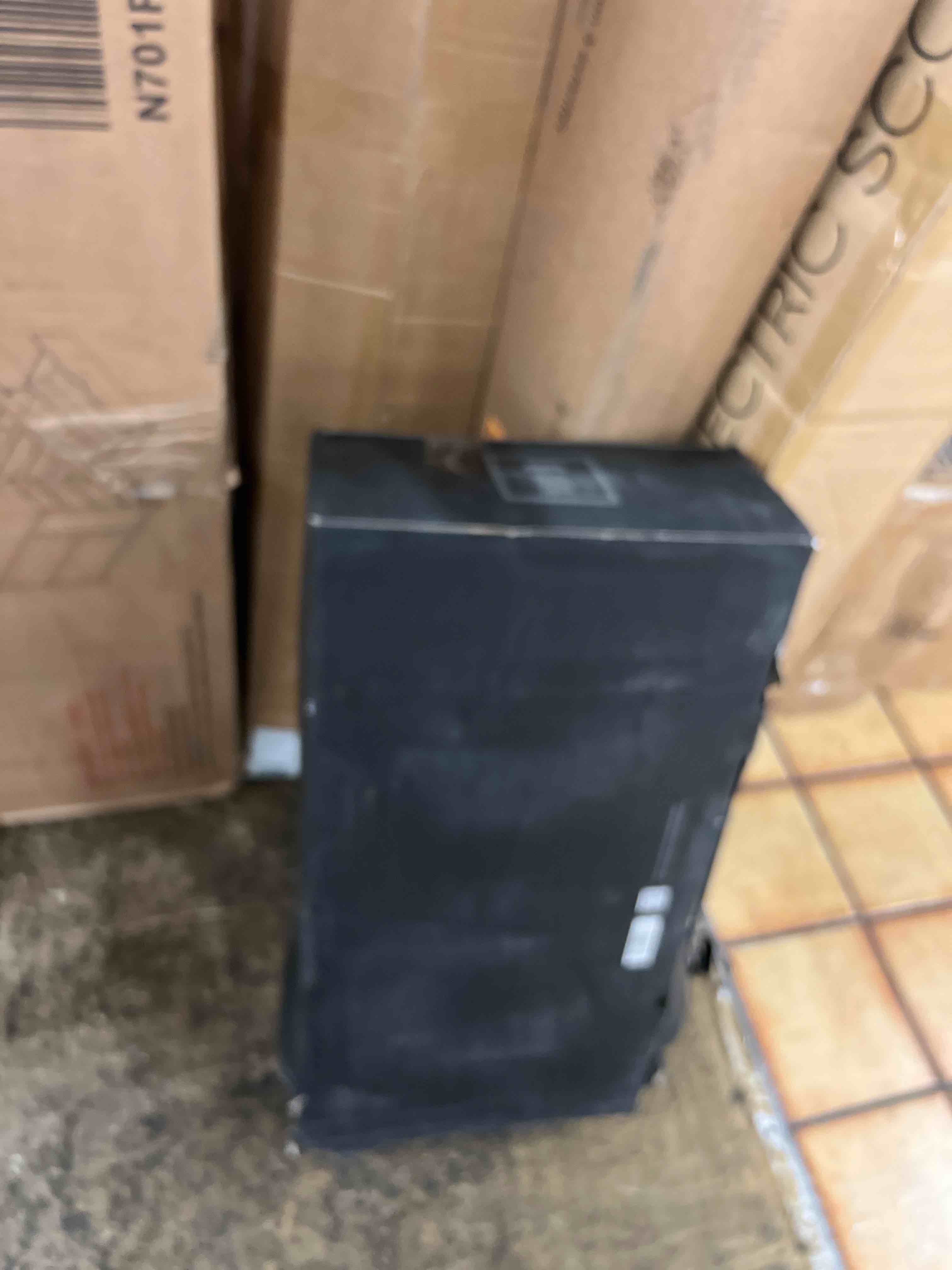 https://s3.amazonaws.com/lotting-images-prod/phillipi/BLU4410264_1753815040691.jpeg