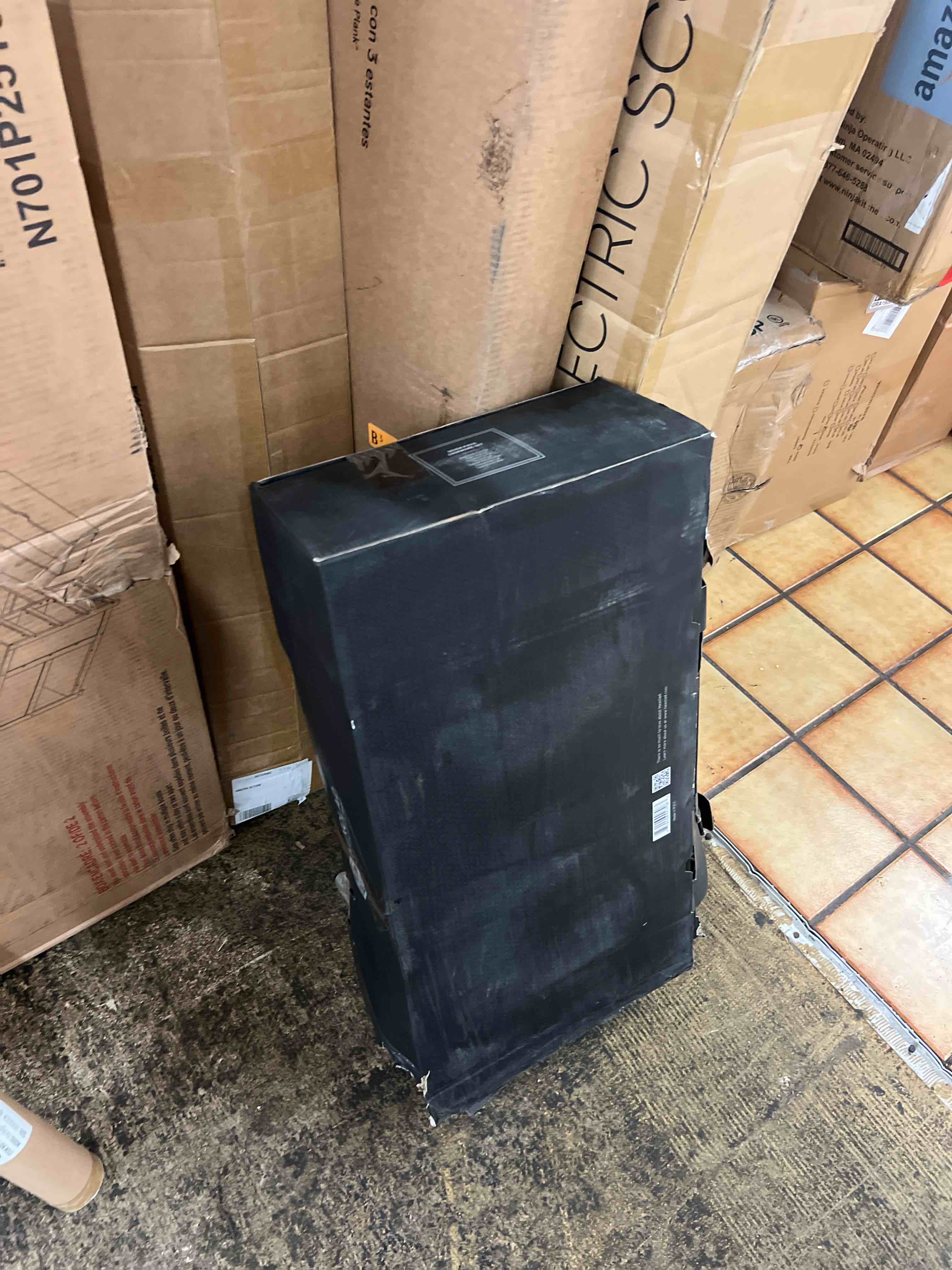 https://s3.amazonaws.com/lotting-images-prod/phillipi/BLU4410264_1753815042316.jpeg
