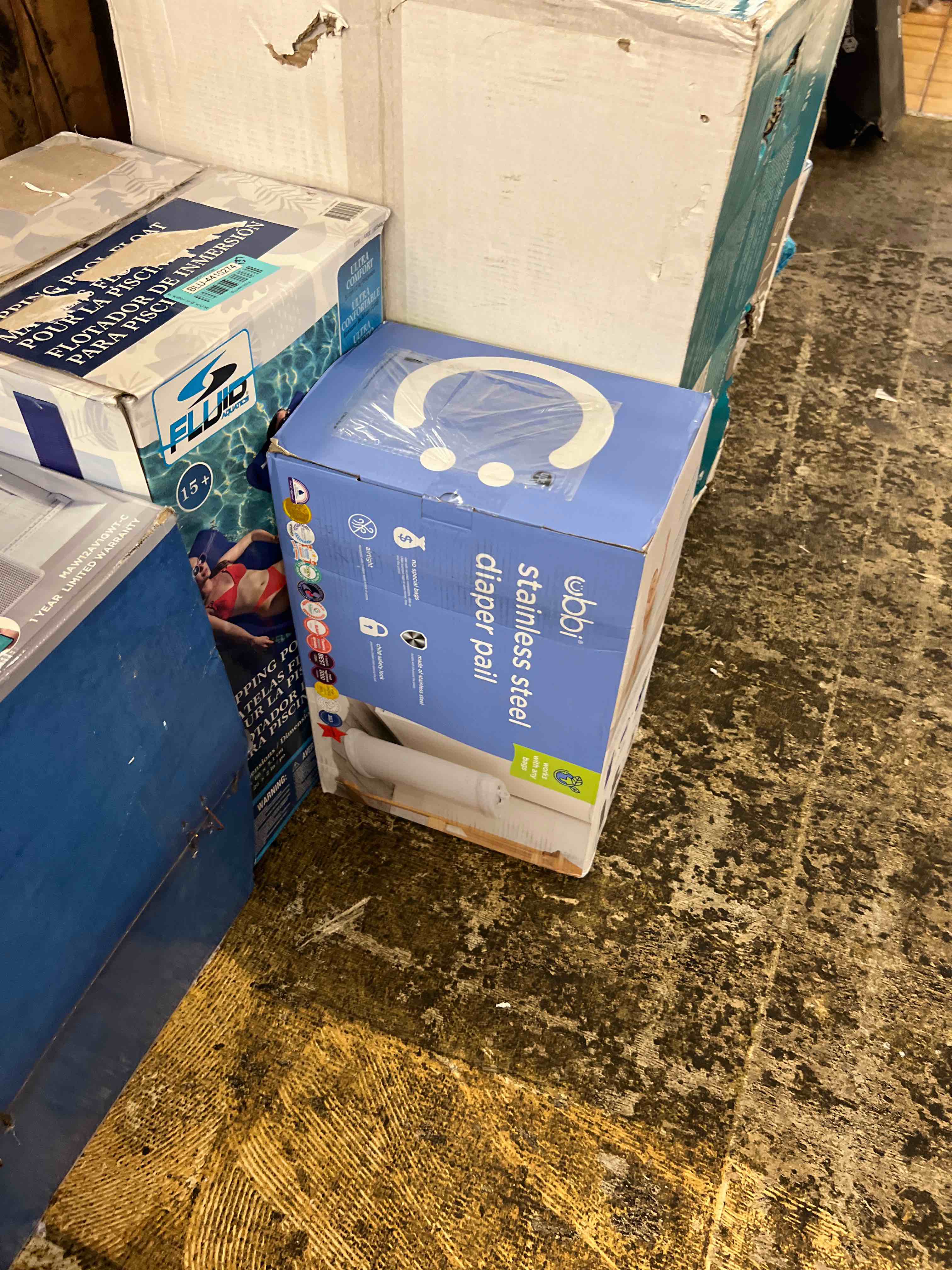 https://s3.amazonaws.com/lotting-images-prod/phillipi/BLU4410275_1753817755615.jpeg