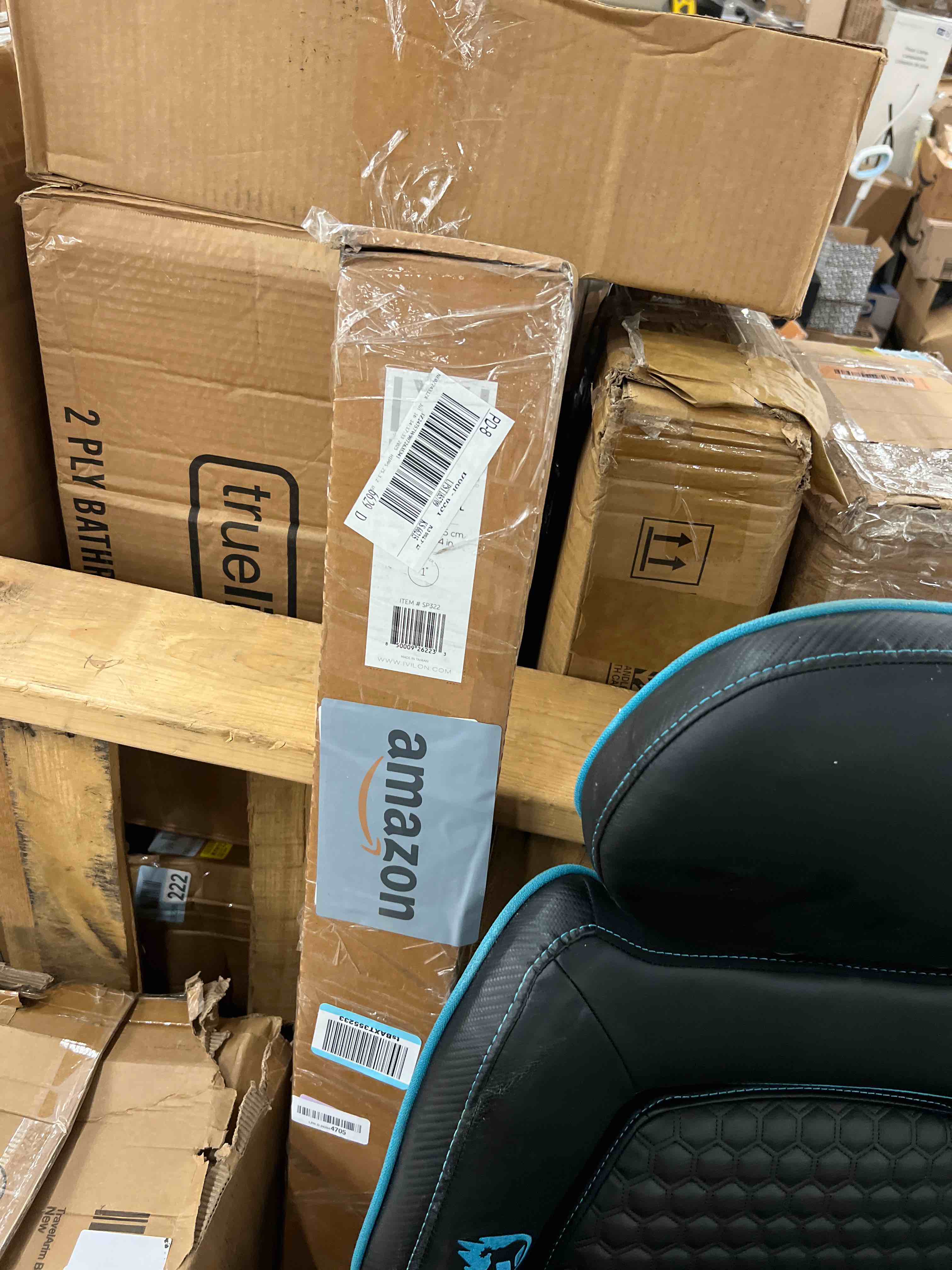 https://s3.amazonaws.com/lotting-images-prod/phillipi/BLU4410279_1753817957855.jpeg