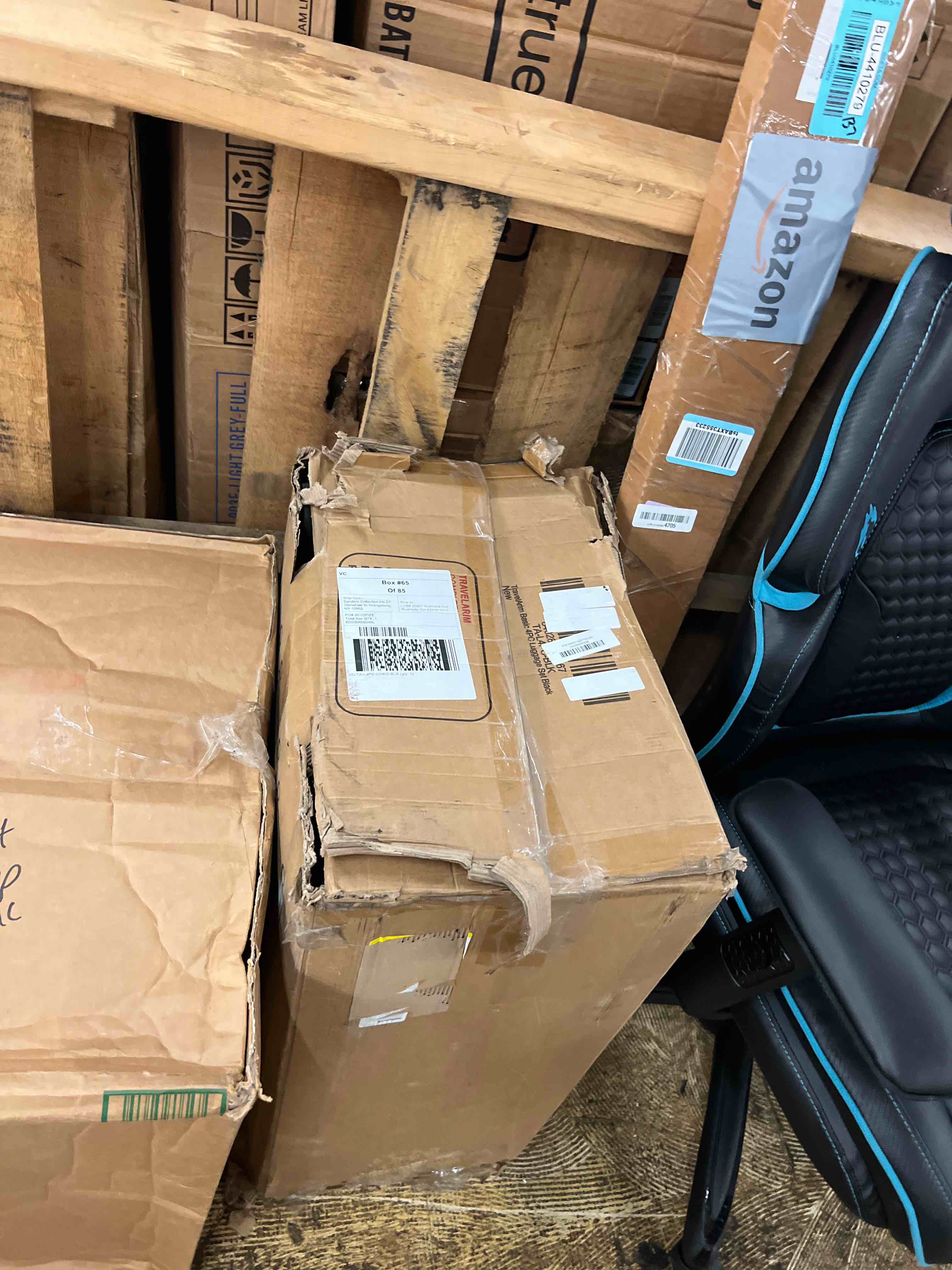 https://s3.amazonaws.com/lotting-images-prod/phillipi/BLU4410280_1753817982484.jpeg