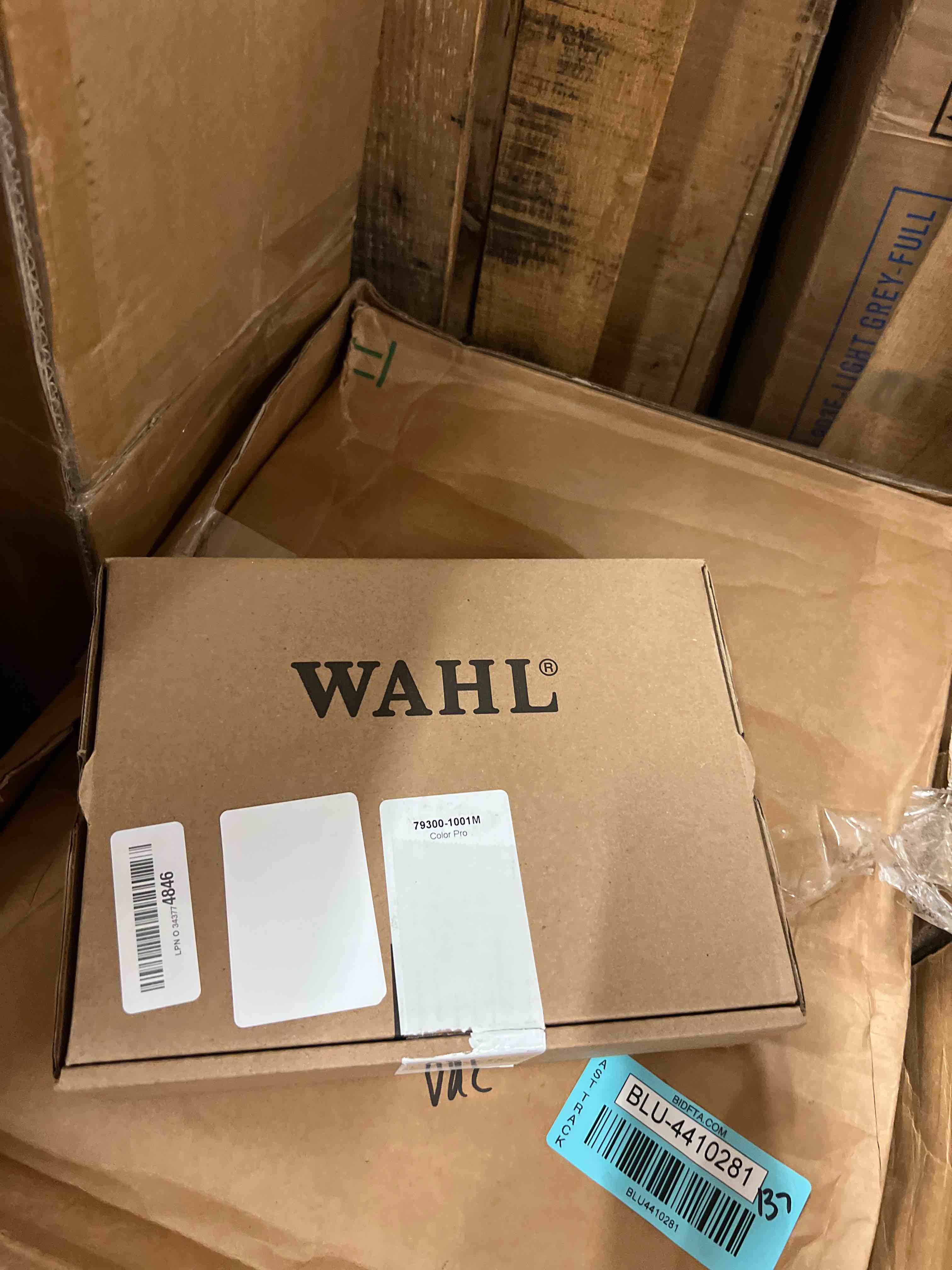 https://s3.amazonaws.com/lotting-images-prod/phillipi/BLU4410287_1753818614427.jpeg