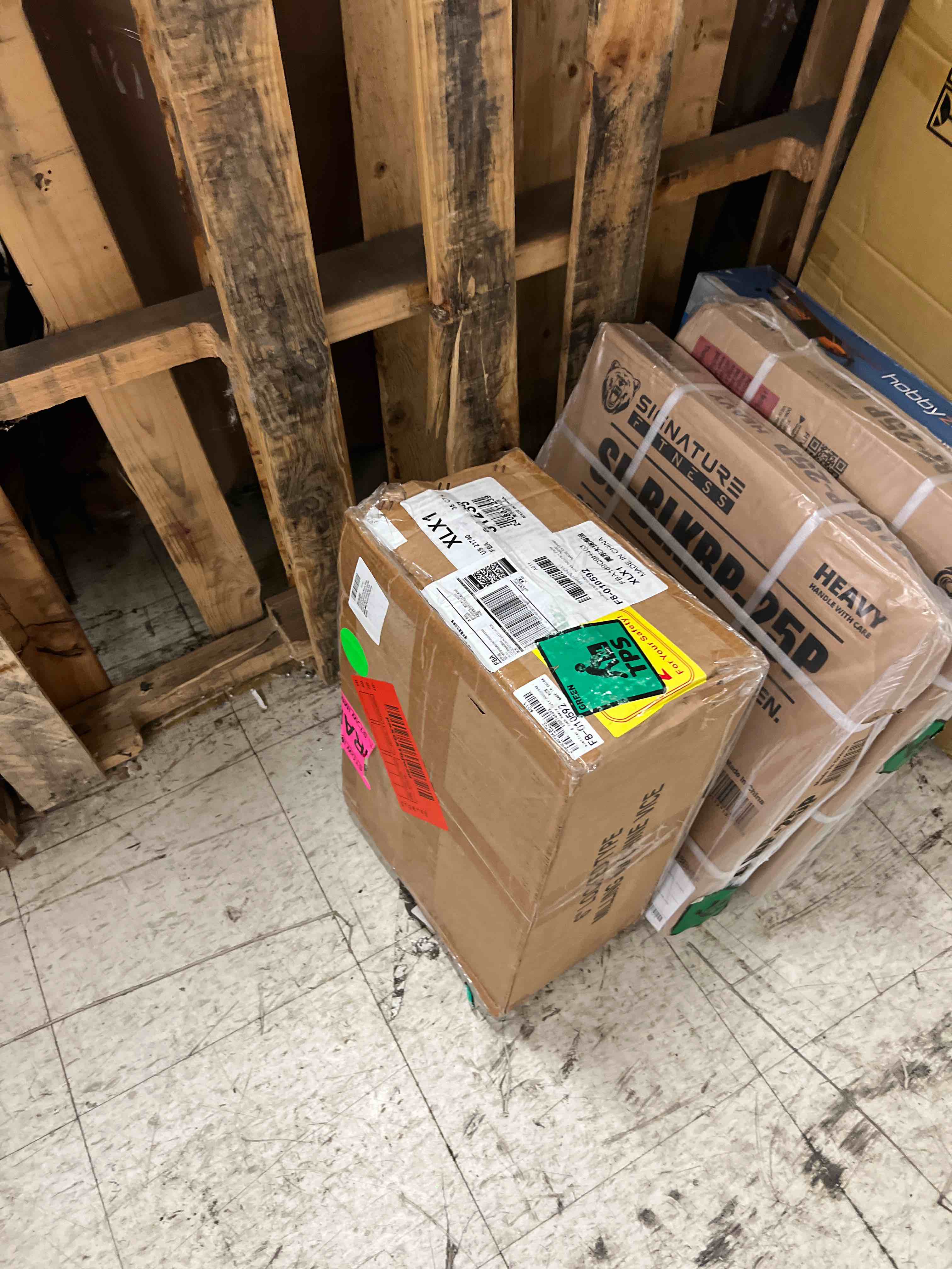 https://s3.amazonaws.com/lotting-images-prod/phillipi/BLU4410358_1754316544519.jpeg