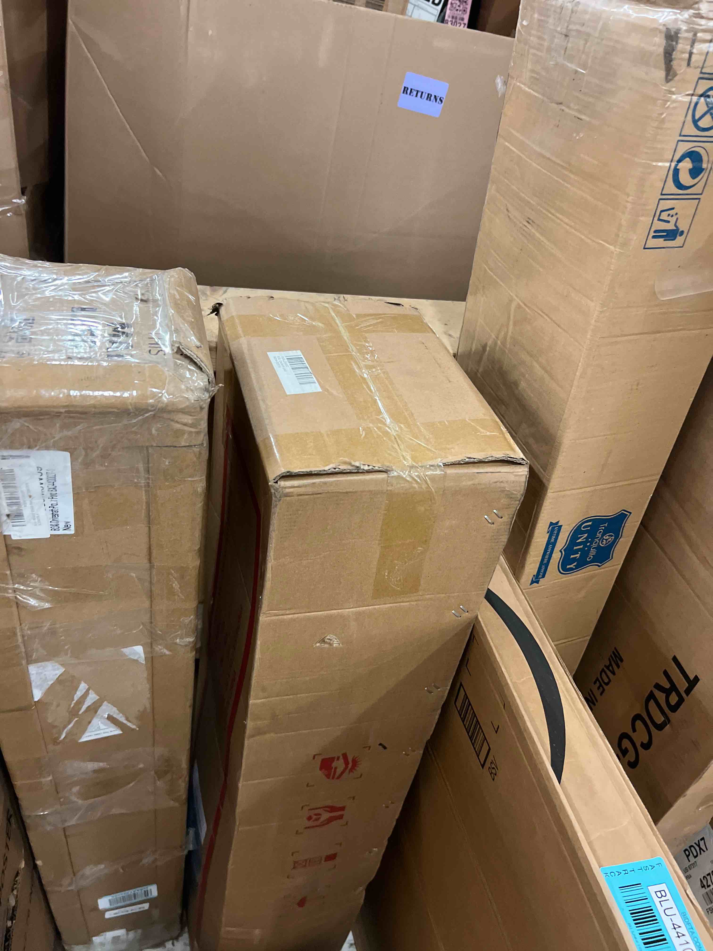 https://s3.amazonaws.com/lotting-images-prod/phillipi/BLU4410414_1754491369949.jpeg