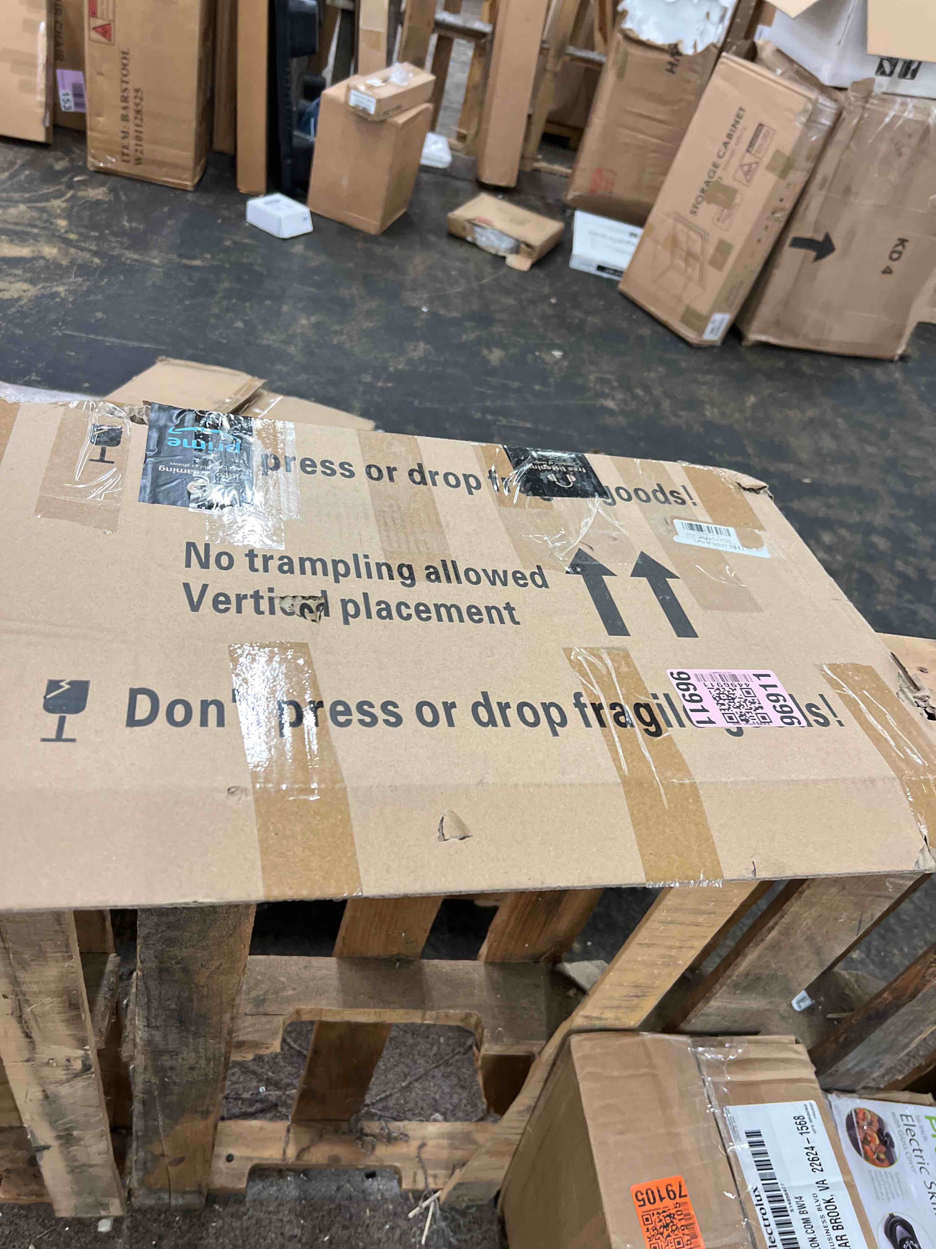 https://s3.amazonaws.com/lotting-images-prod/phillipi/BLU4410863_1750254533186.jpeg