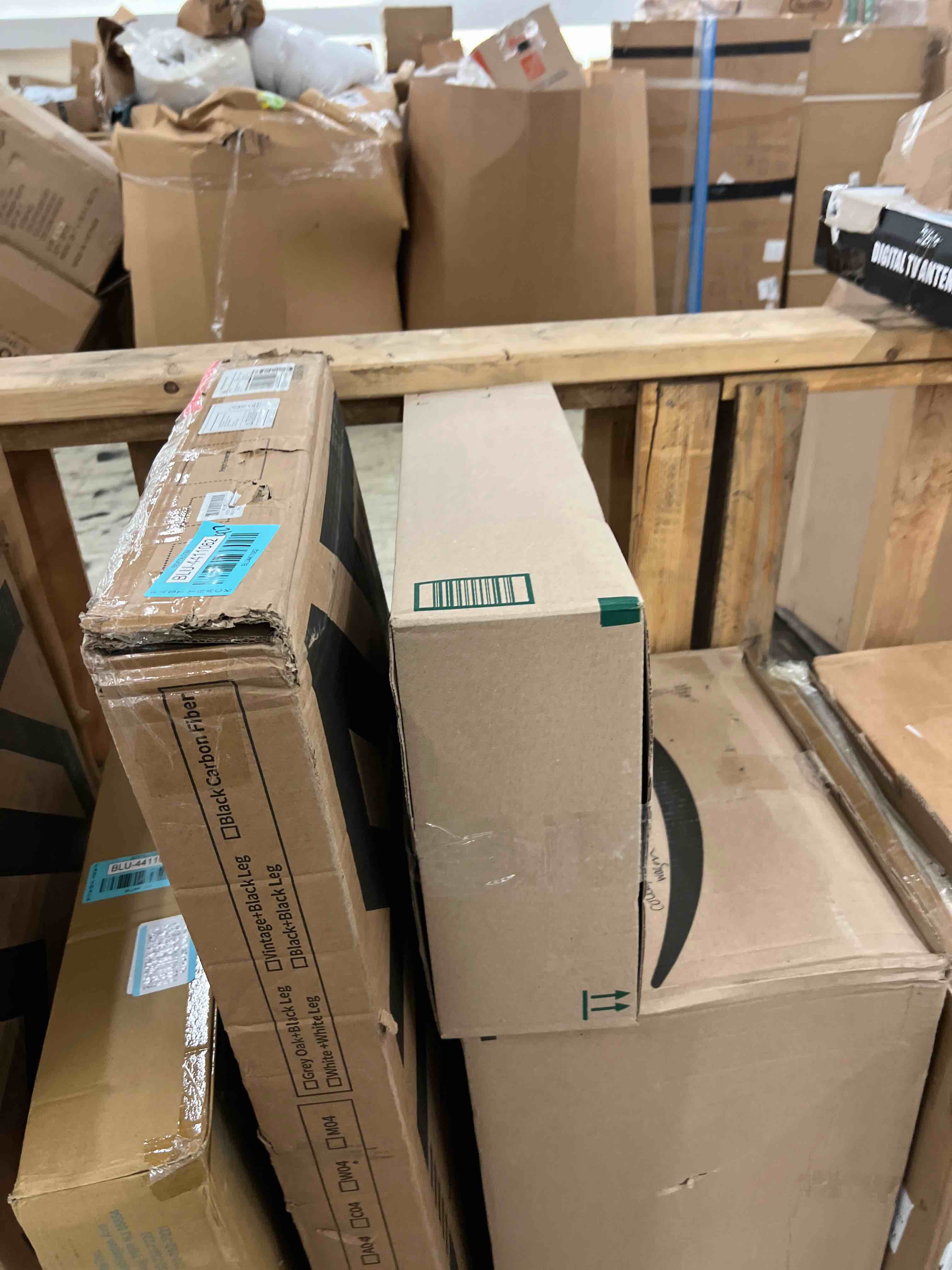 https://s3.amazonaws.com/lotting-images-prod/phillipi/BLU4411063_1750781474848.jpeg