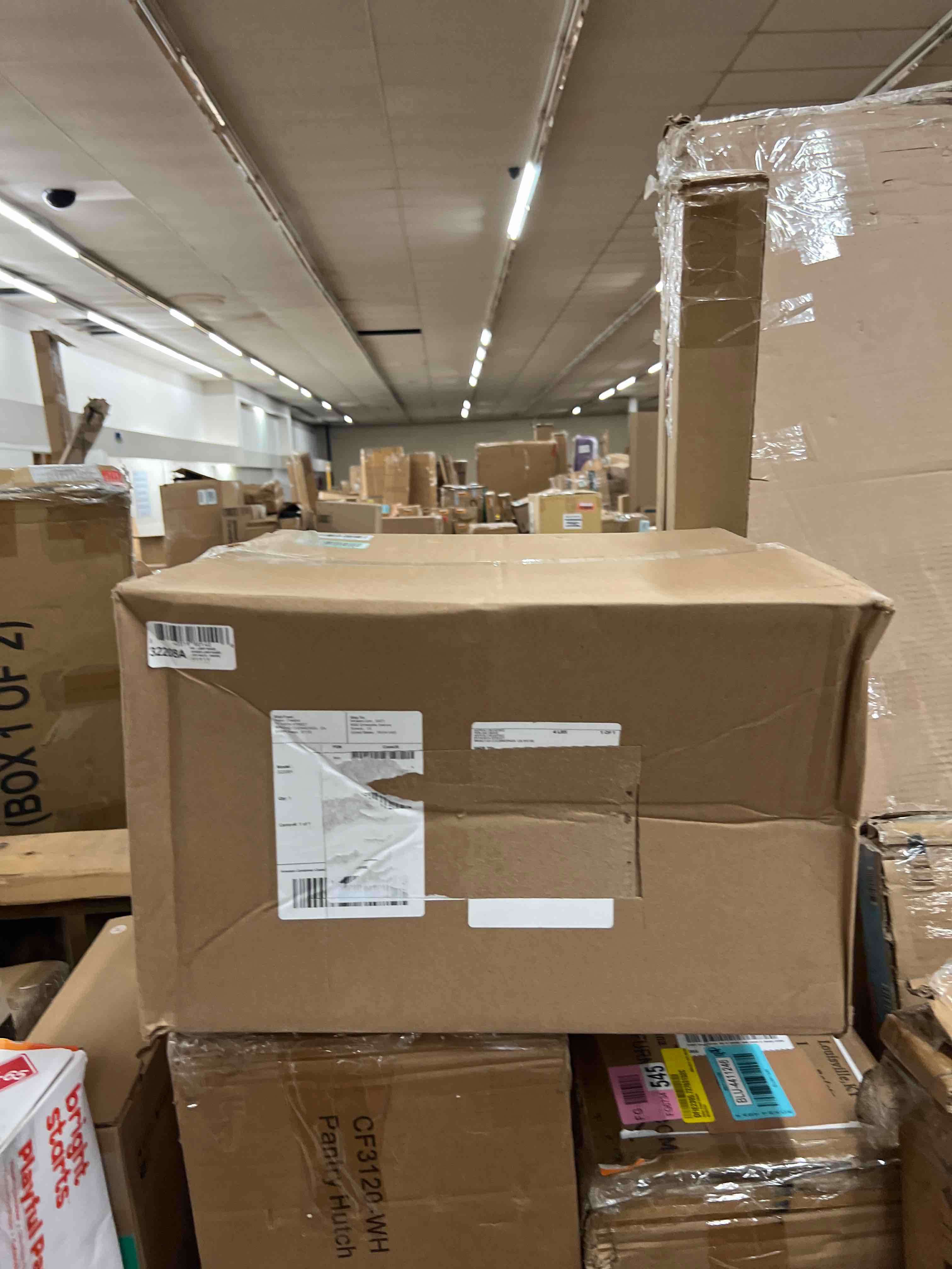 https://s3.amazonaws.com/lotting-images-prod/phillipi/BLU4411280_1750968760227.jpeg
