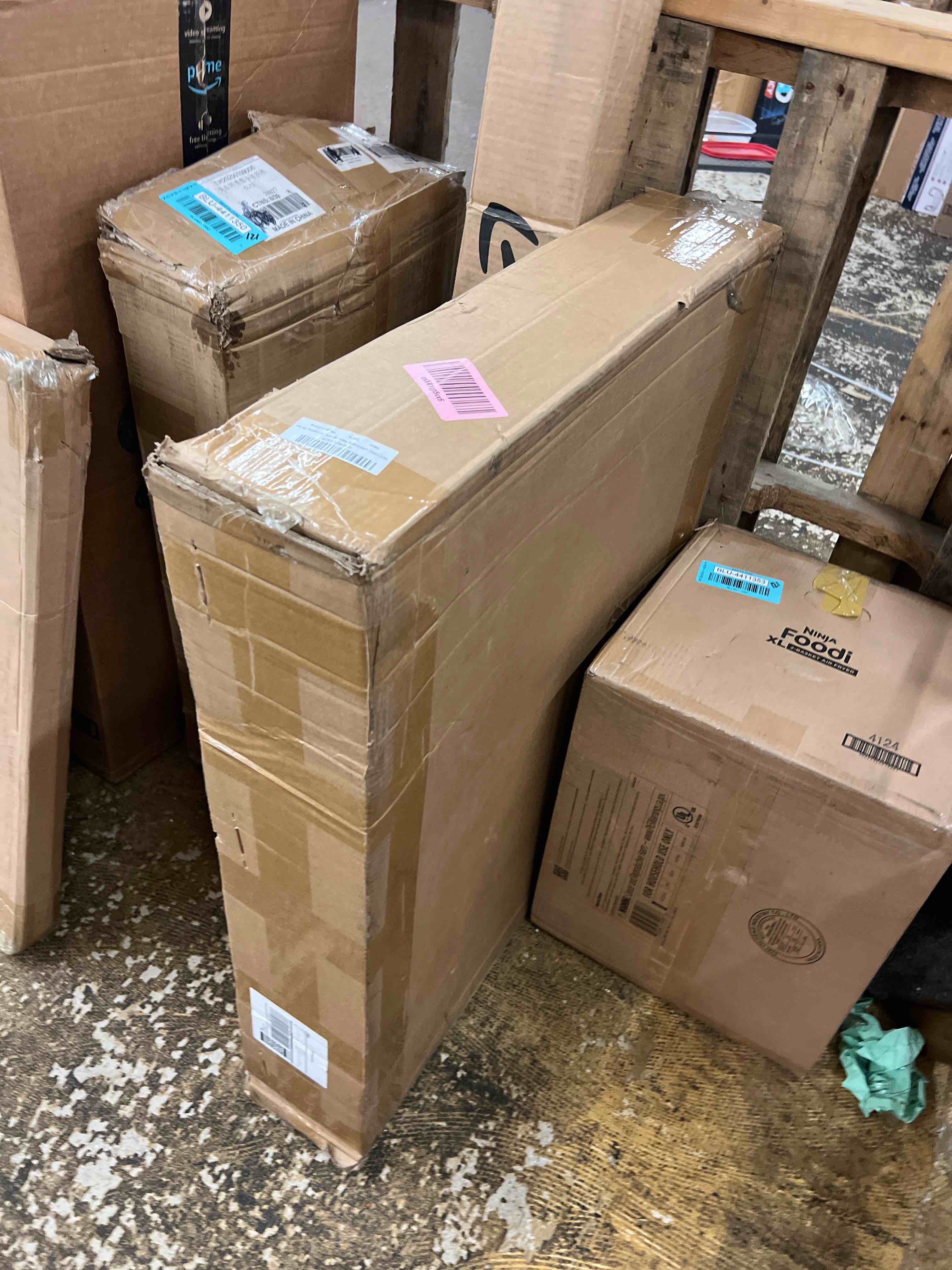 https://s3.amazonaws.com/lotting-images-prod/phillipi/BLU4411356_1753724270474.jpeg