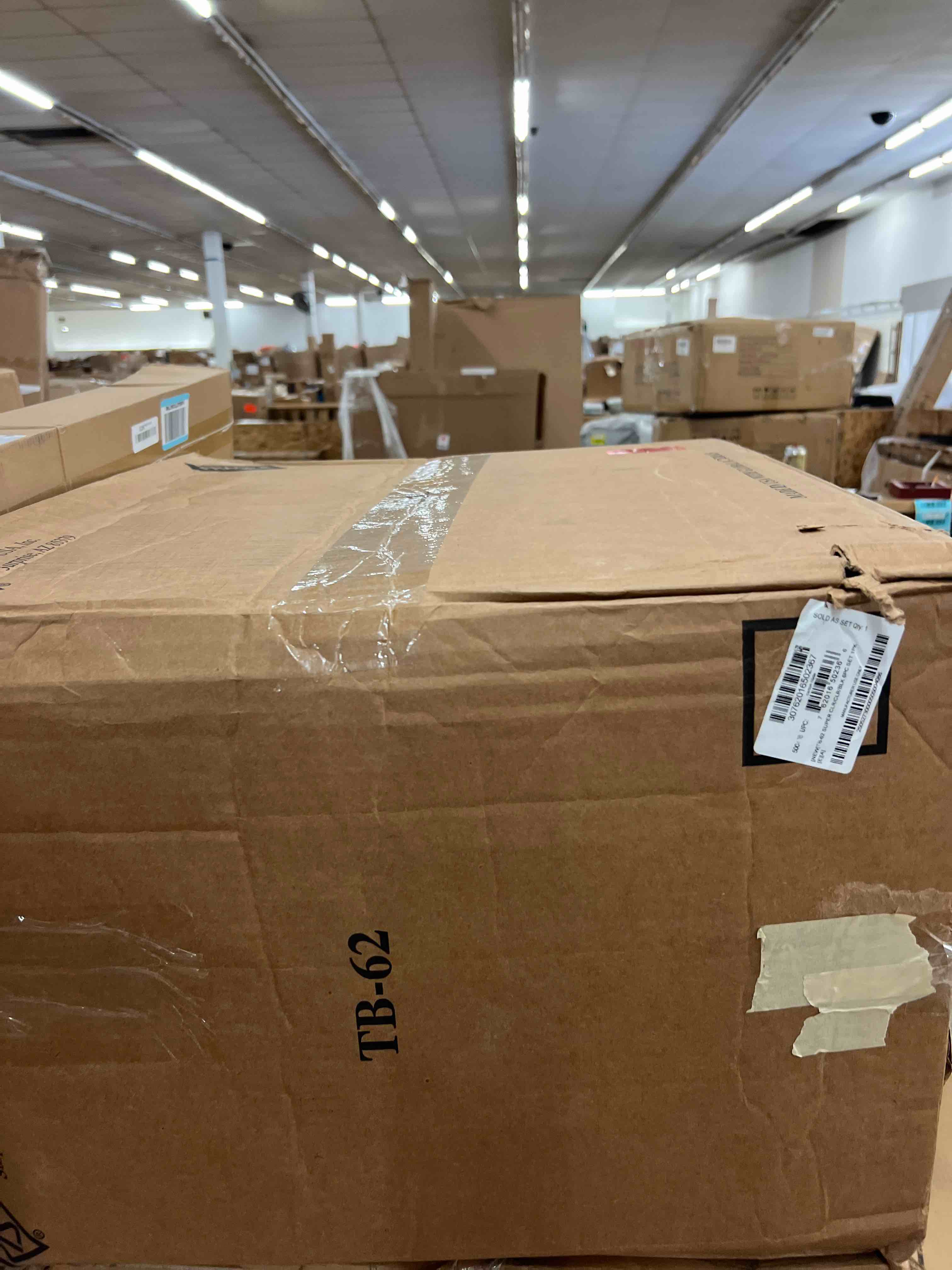 https://s3.amazonaws.com/lotting-images-prod/phillipi/BLU4411358_1753725228364.jpeg