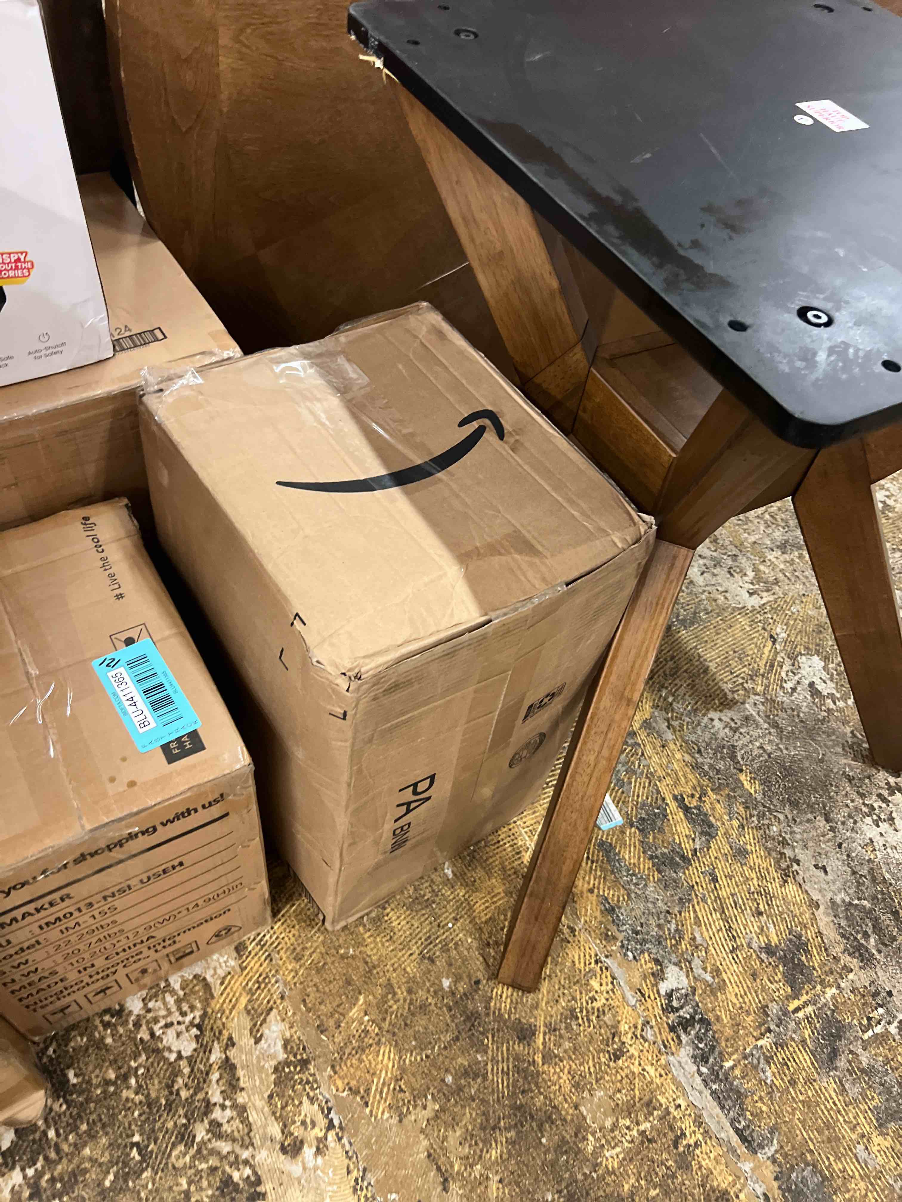 https://s3.amazonaws.com/lotting-images-prod/phillipi/BLU4411364_1753724627603.jpeg