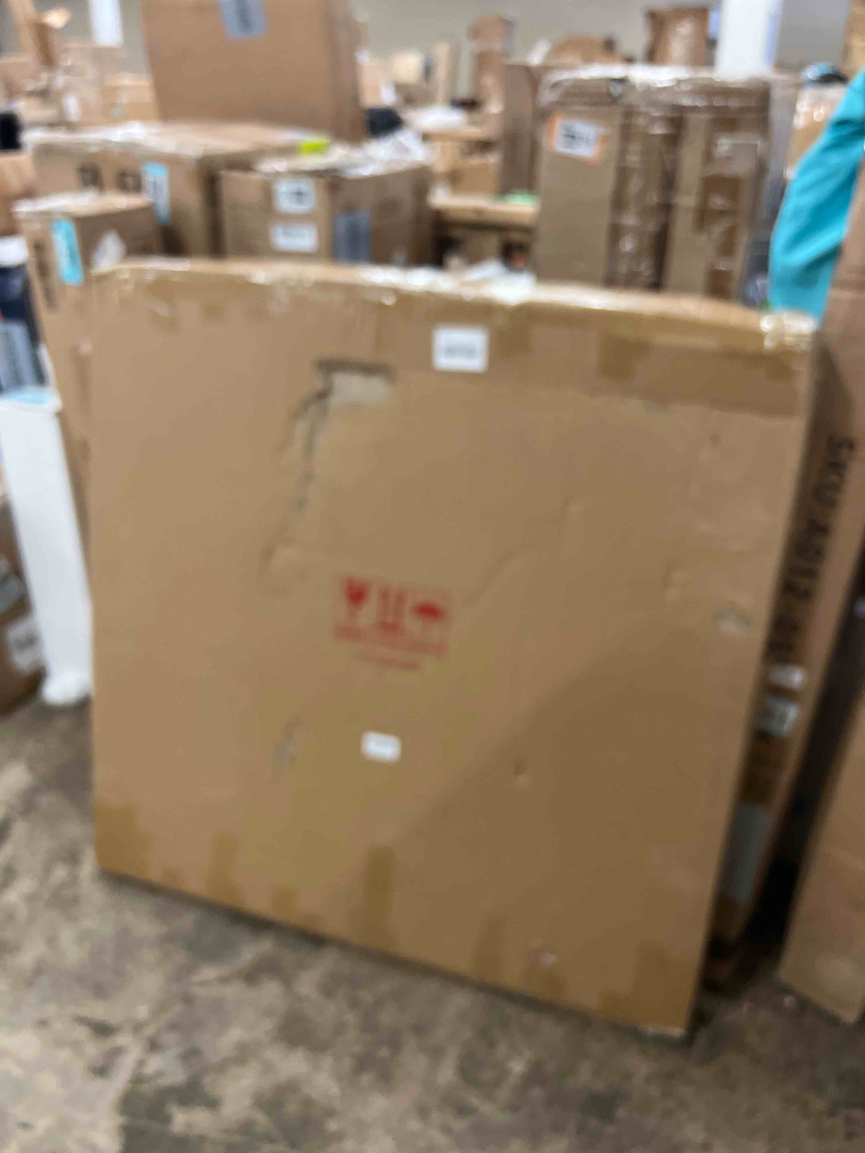 https://s3.amazonaws.com/lotting-images-prod/phillipi/BLU4411570_1755274454078.jpeg