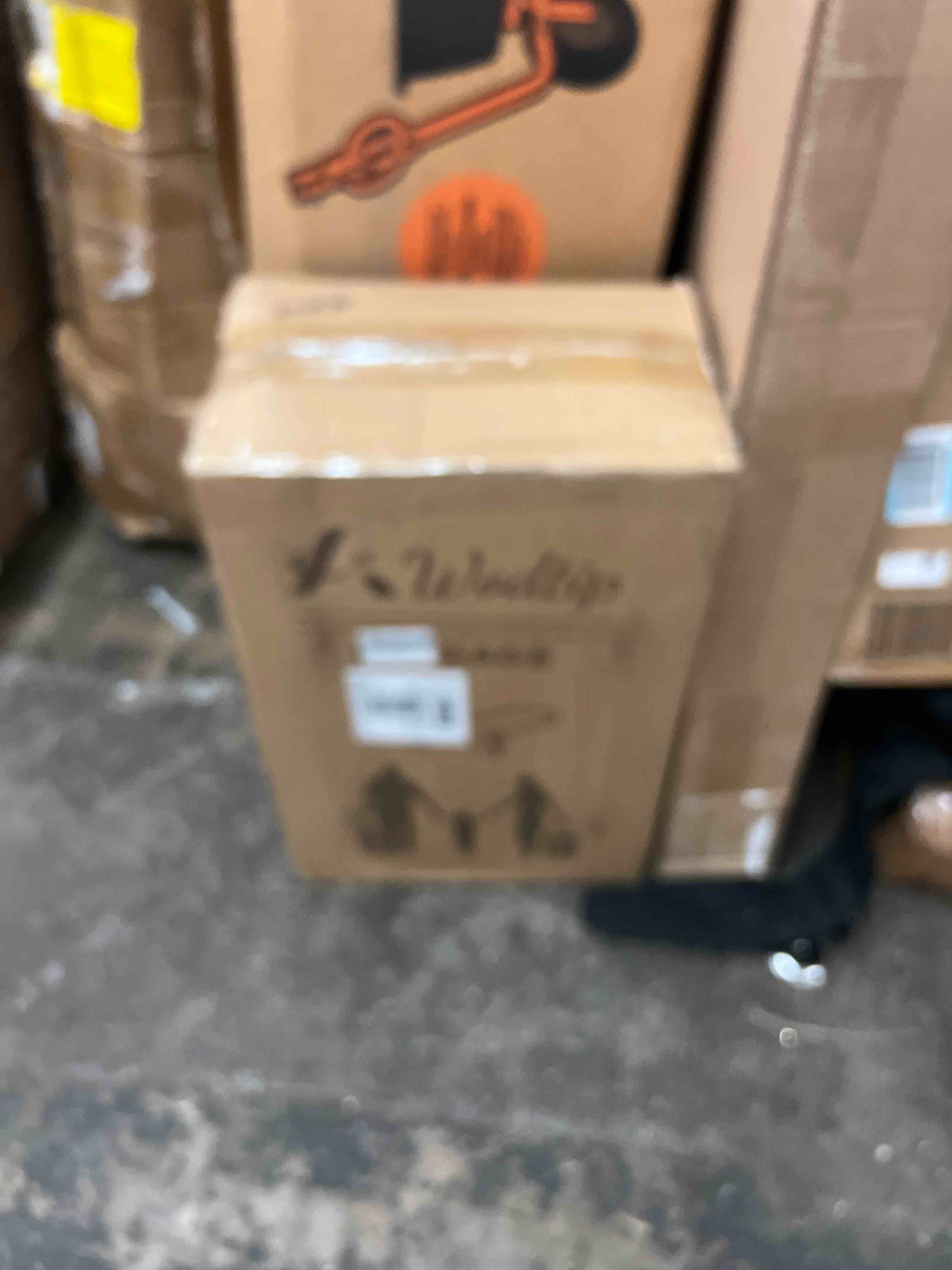 https://s3.amazonaws.com/lotting-images-prod/phillipi/BLU4411617_1755091383882.jpeg