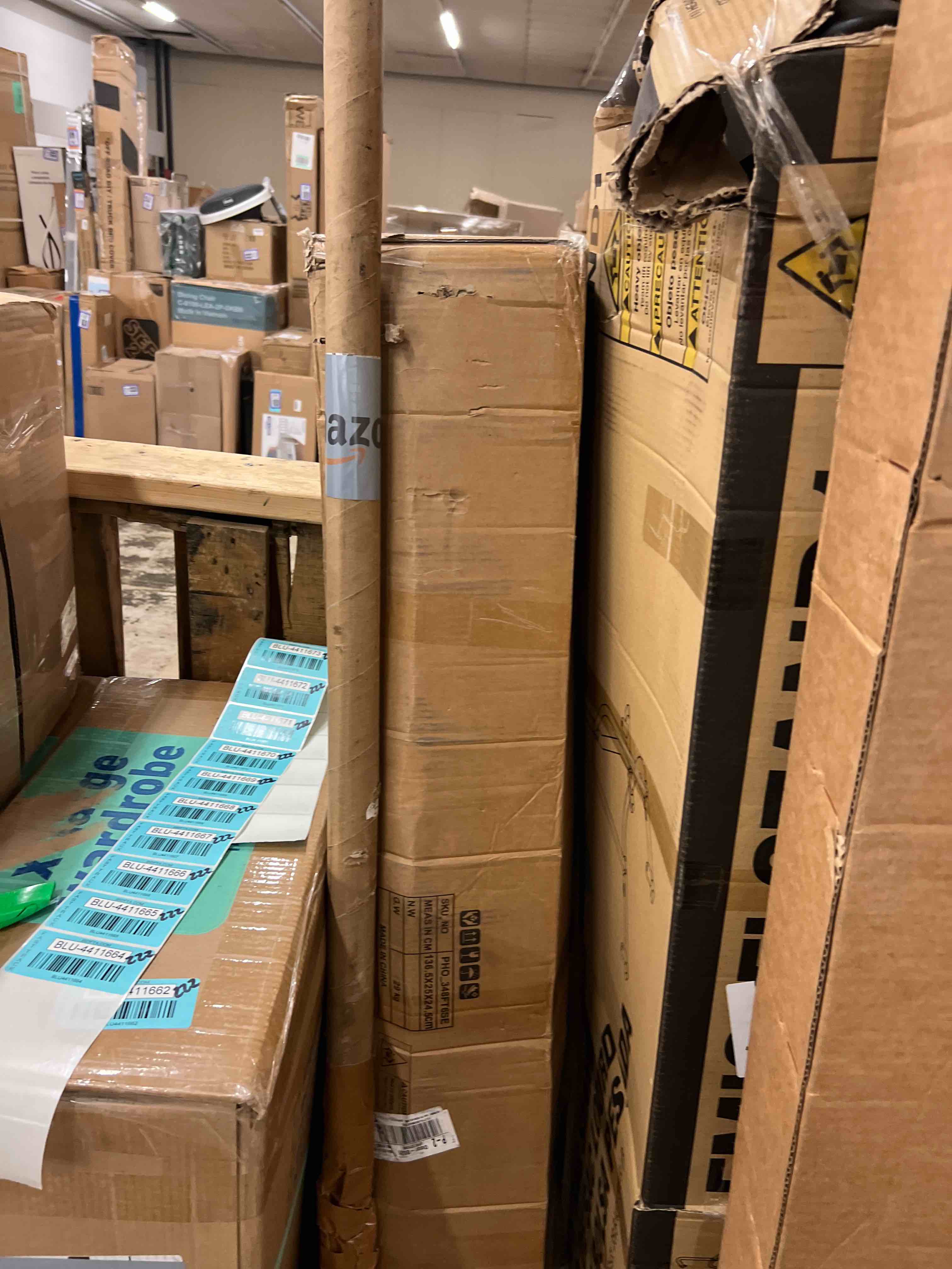 https://s3.amazonaws.com/lotting-images-prod/phillipi/BLU4411663_1755105201708.jpeg