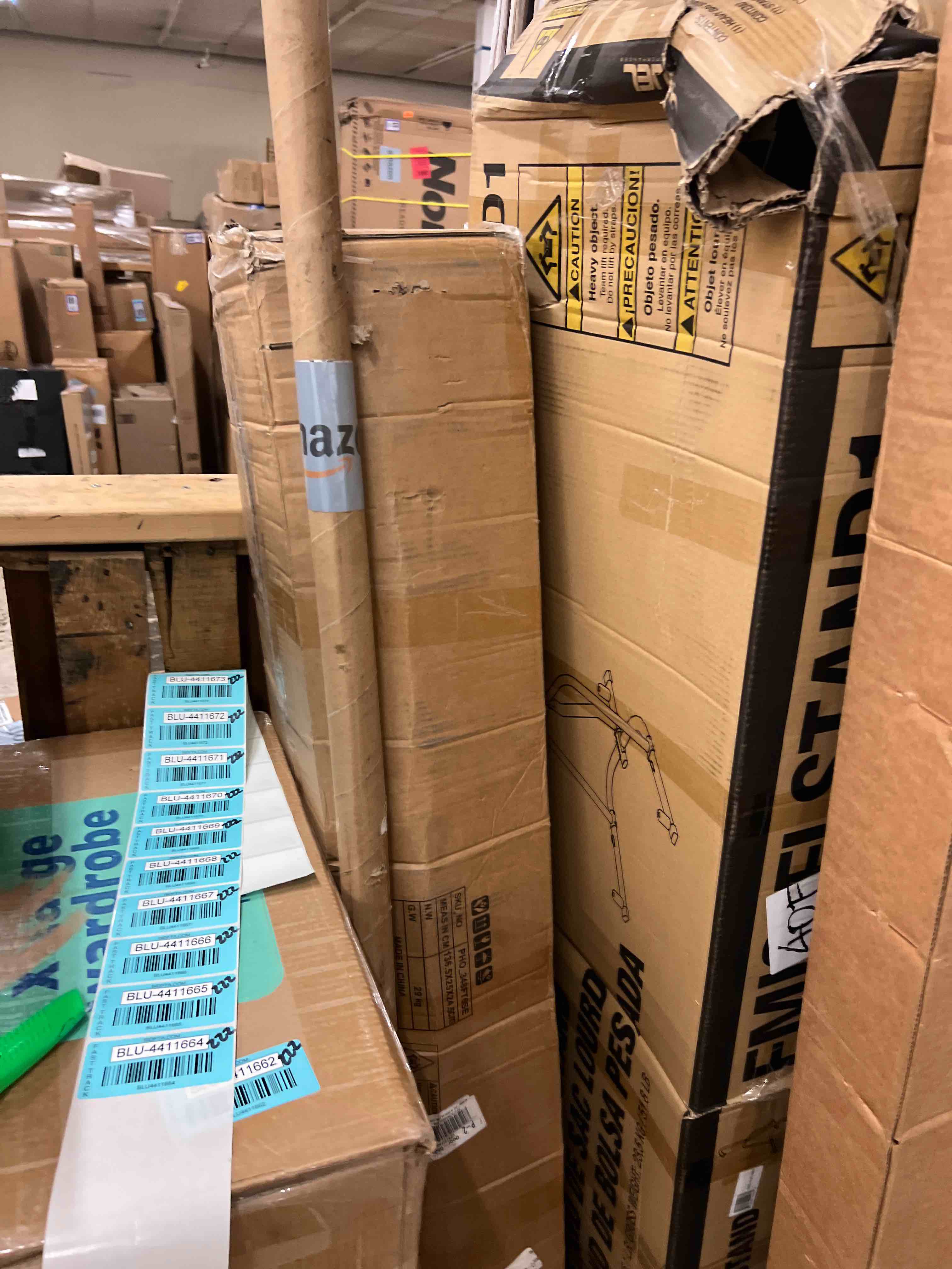 https://s3.amazonaws.com/lotting-images-prod/phillipi/BLU4411663_1755105203179.jpeg
