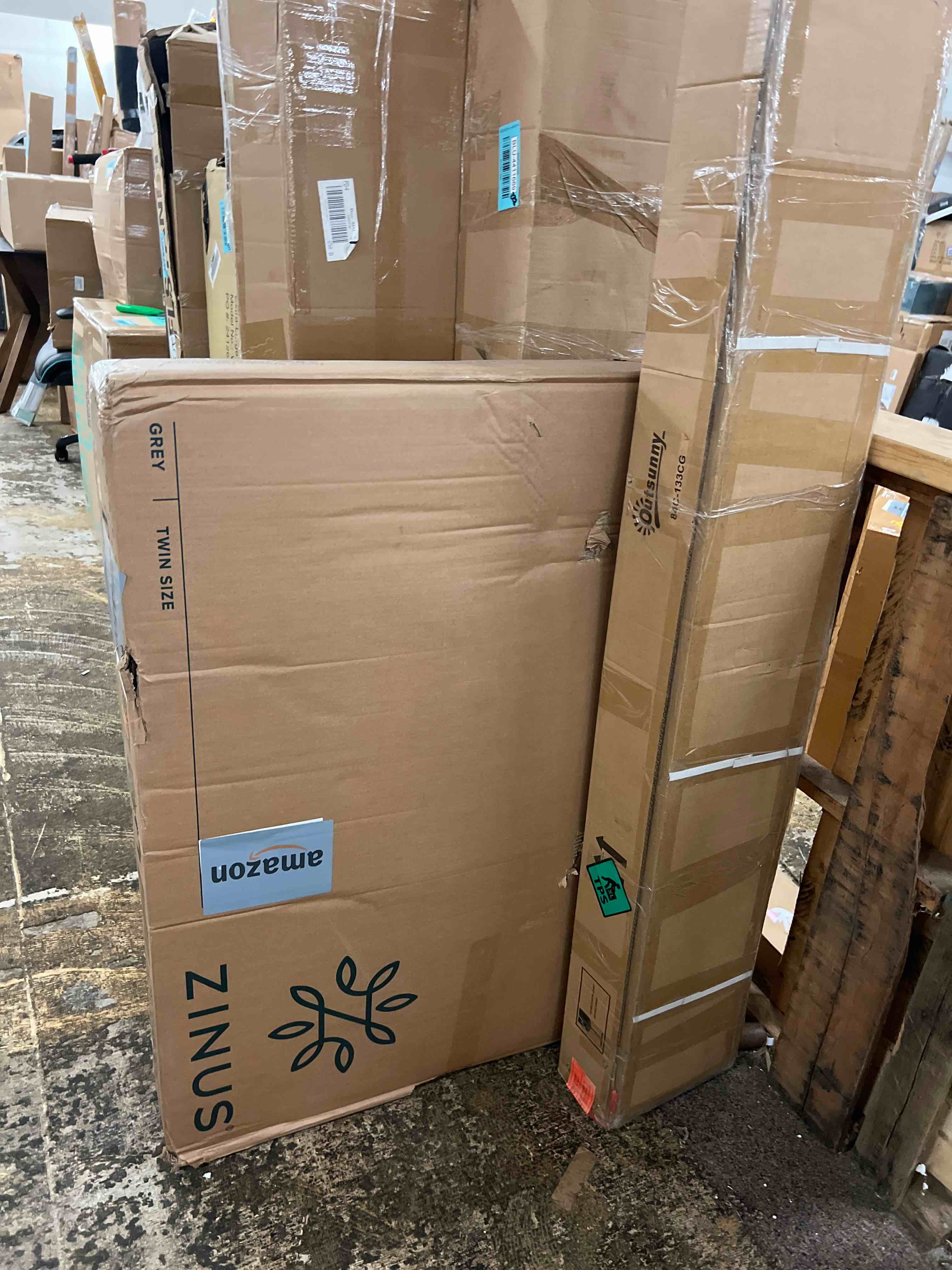 https://s3.amazonaws.com/lotting-images-prod/phillipi/BLU4411670_1755106638003.jpeg