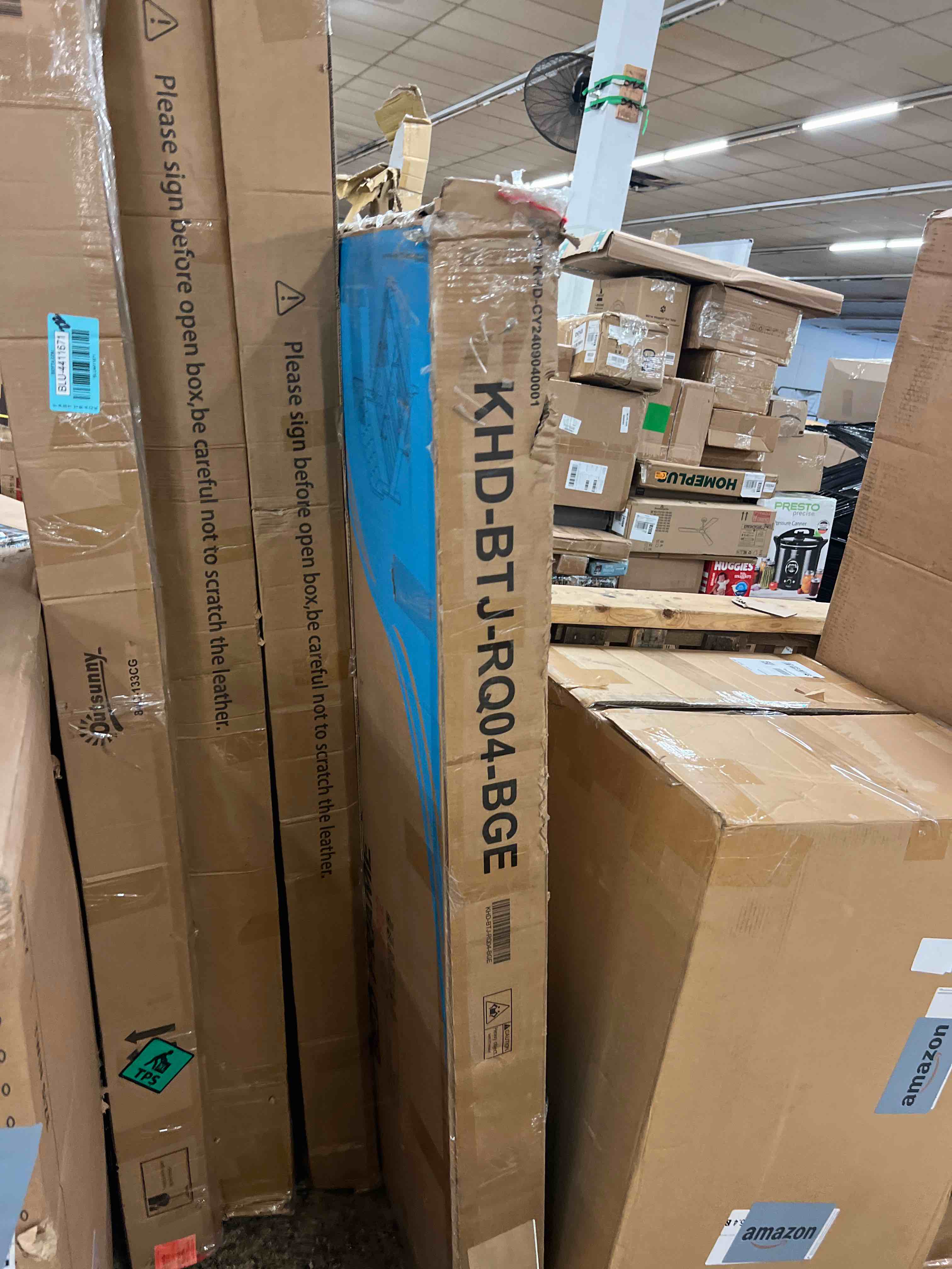 https://s3.amazonaws.com/lotting-images-prod/phillipi/BLU4411673_1755108418300.jpeg