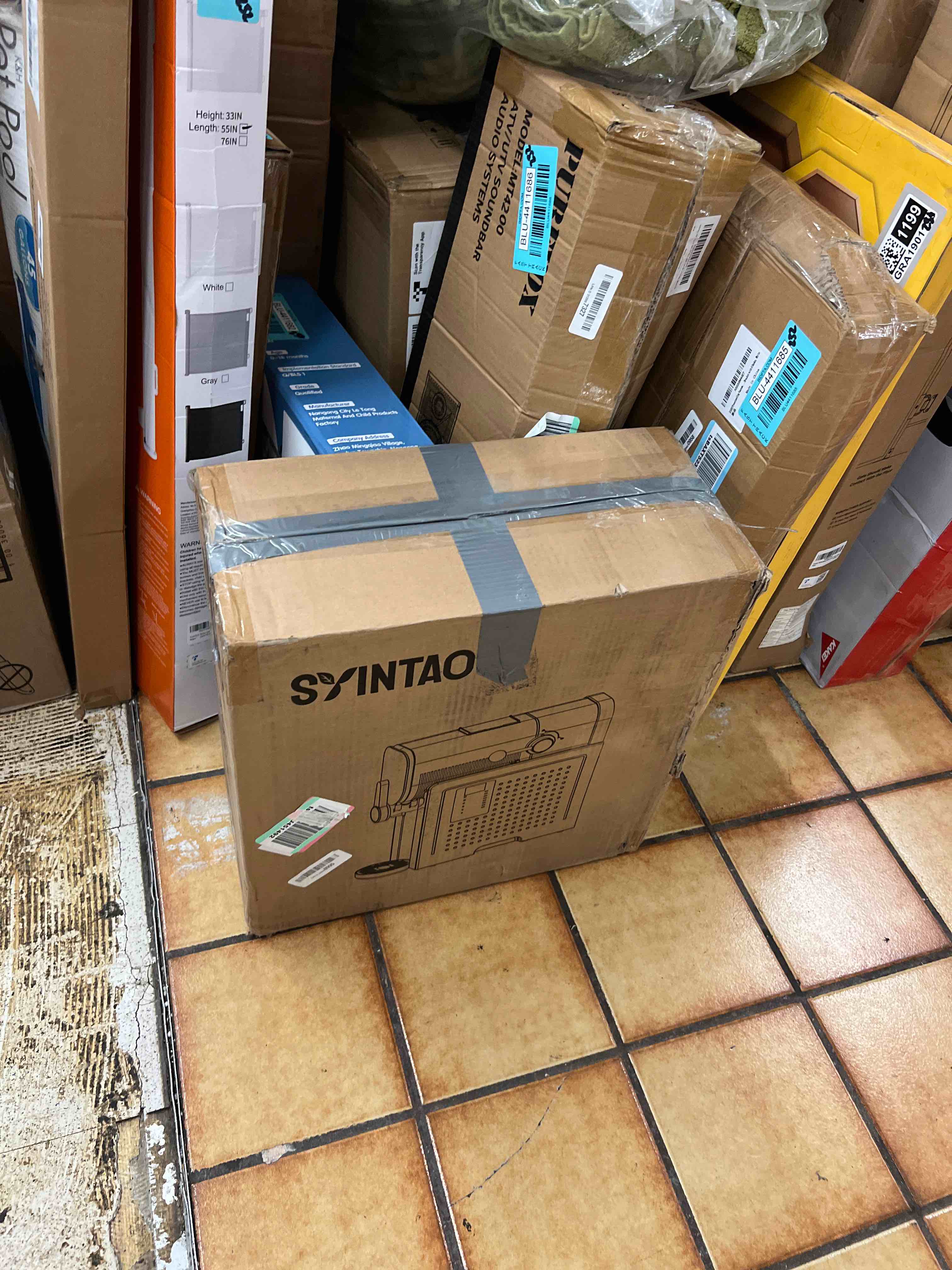 https://s3.amazonaws.com/lotting-images-prod/phillipi/BLU4411724_1755209324008.jpeg