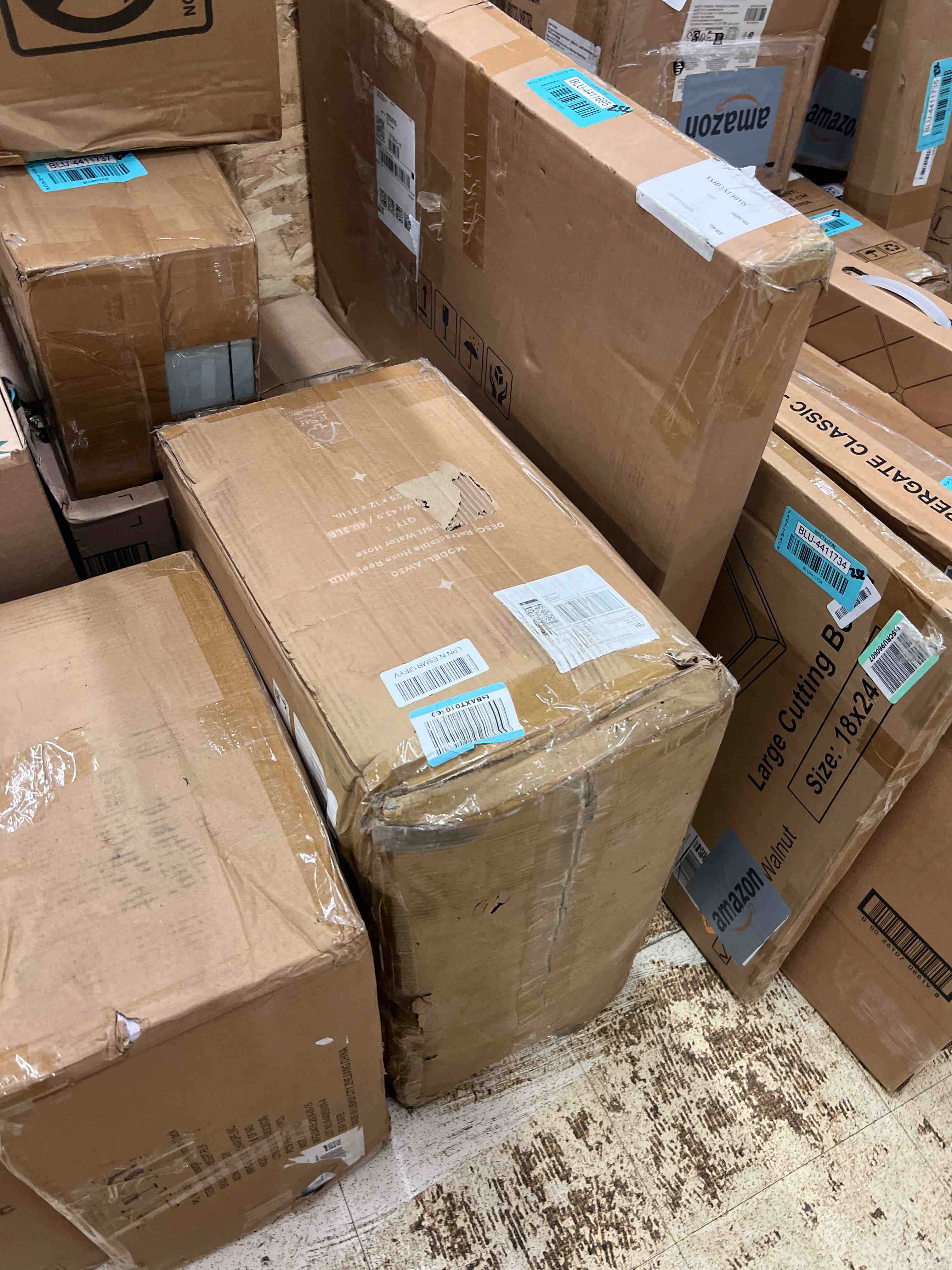 https://s3.amazonaws.com/lotting-images-prod/phillipi/BLU4411739_1755214481753.jpeg