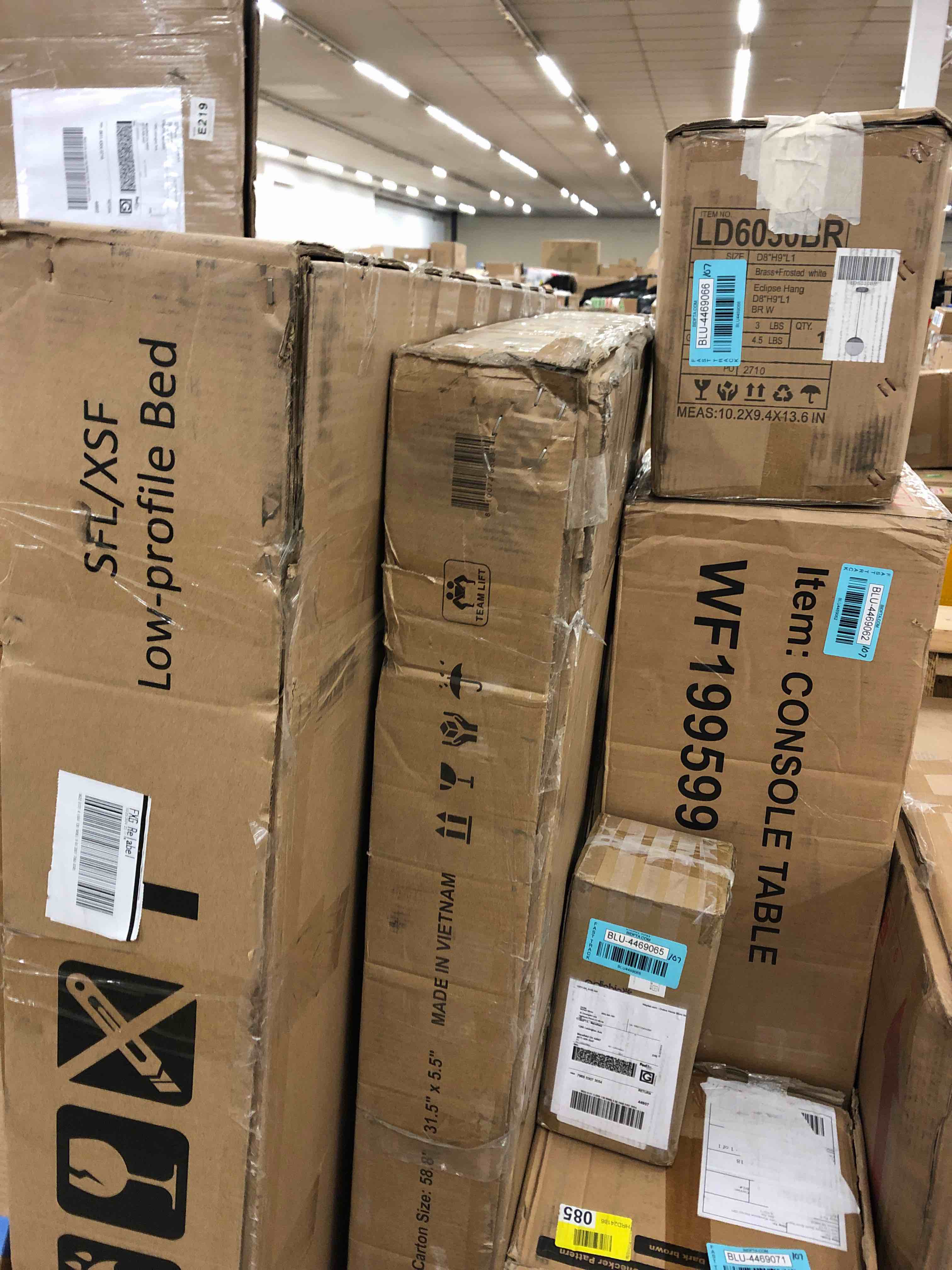 https://s3.amazonaws.com/lotting-images-prod/phillipi/BLU4469075_1730995528785.jpeg