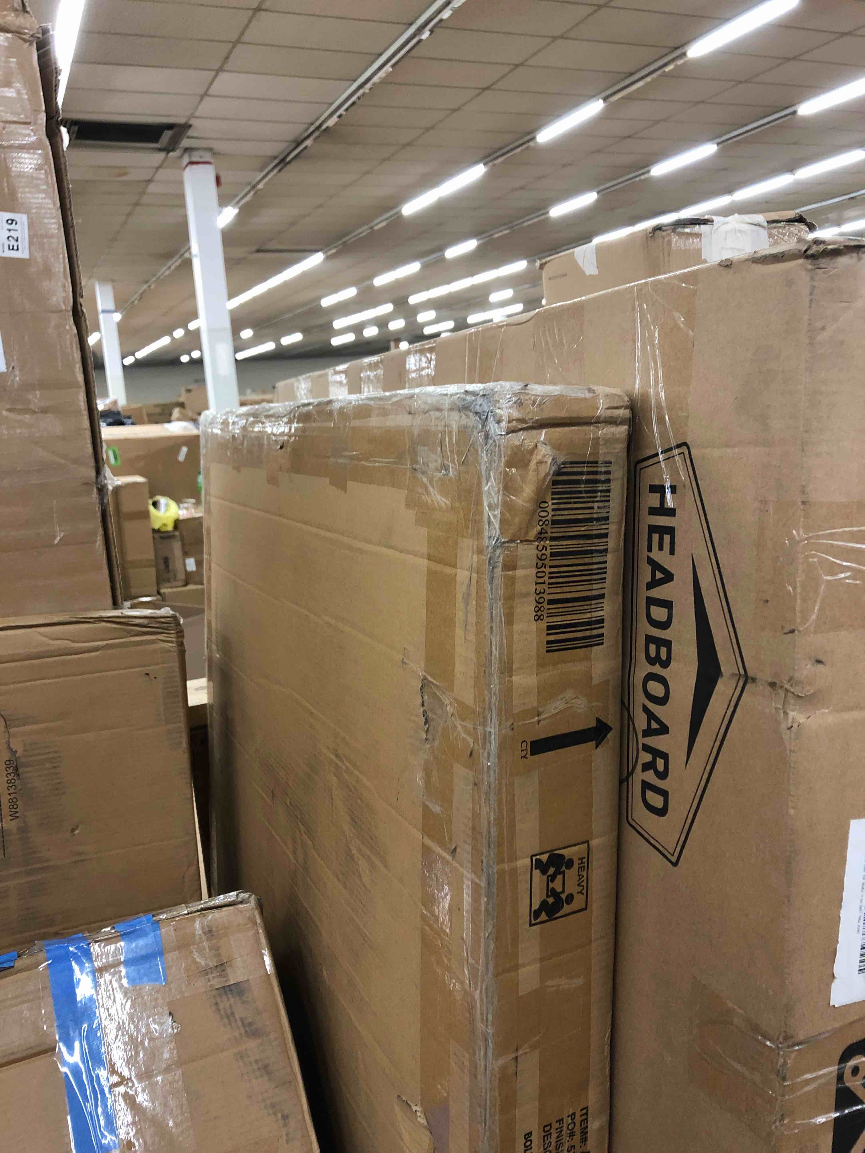 https://s3.amazonaws.com/lotting-images-prod/phillipi/BLU4469077_1730995795343.jpeg