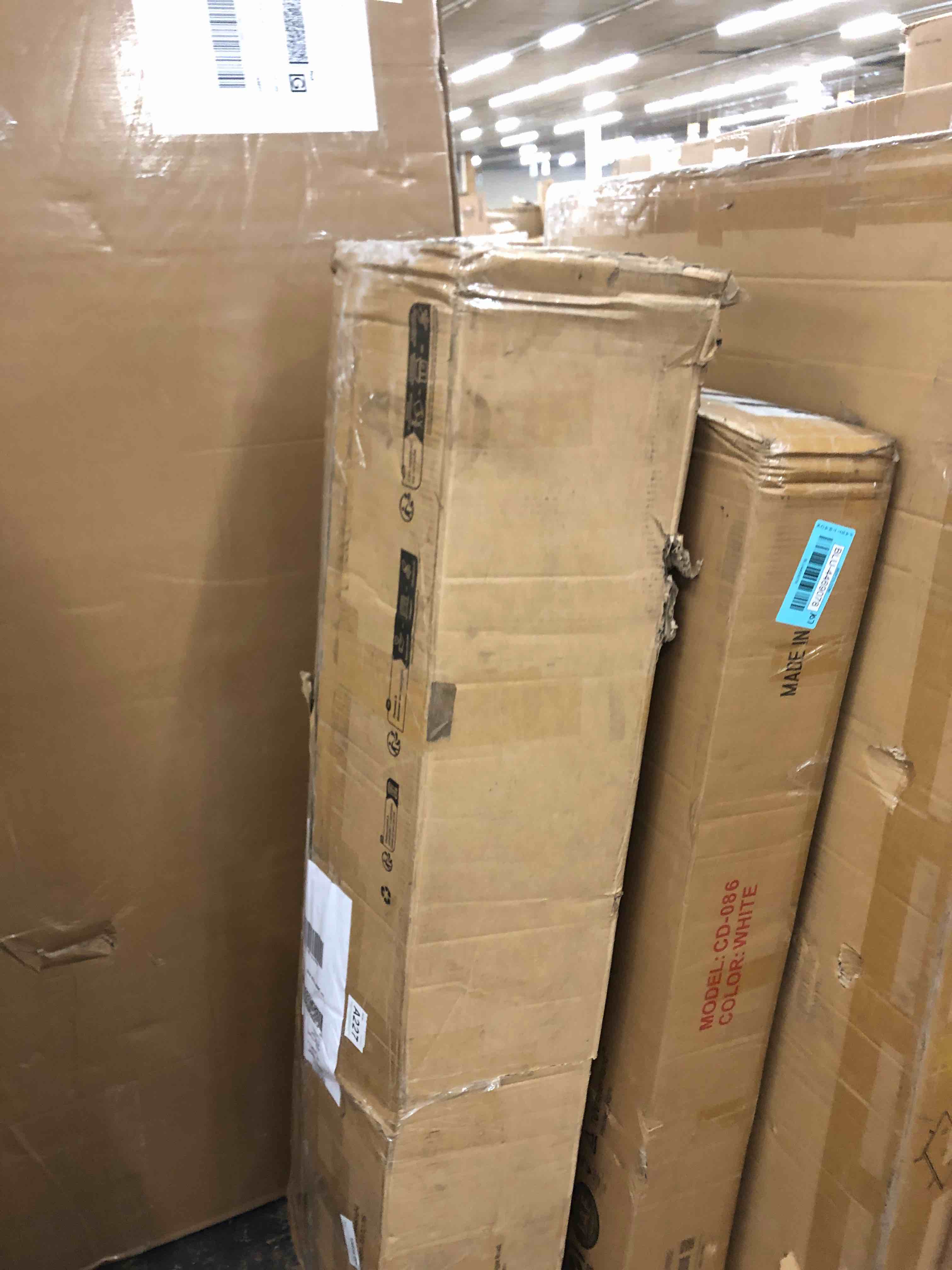 https://s3.amazonaws.com/lotting-images-prod/phillipi/BLU4469082_1730996414071.jpeg