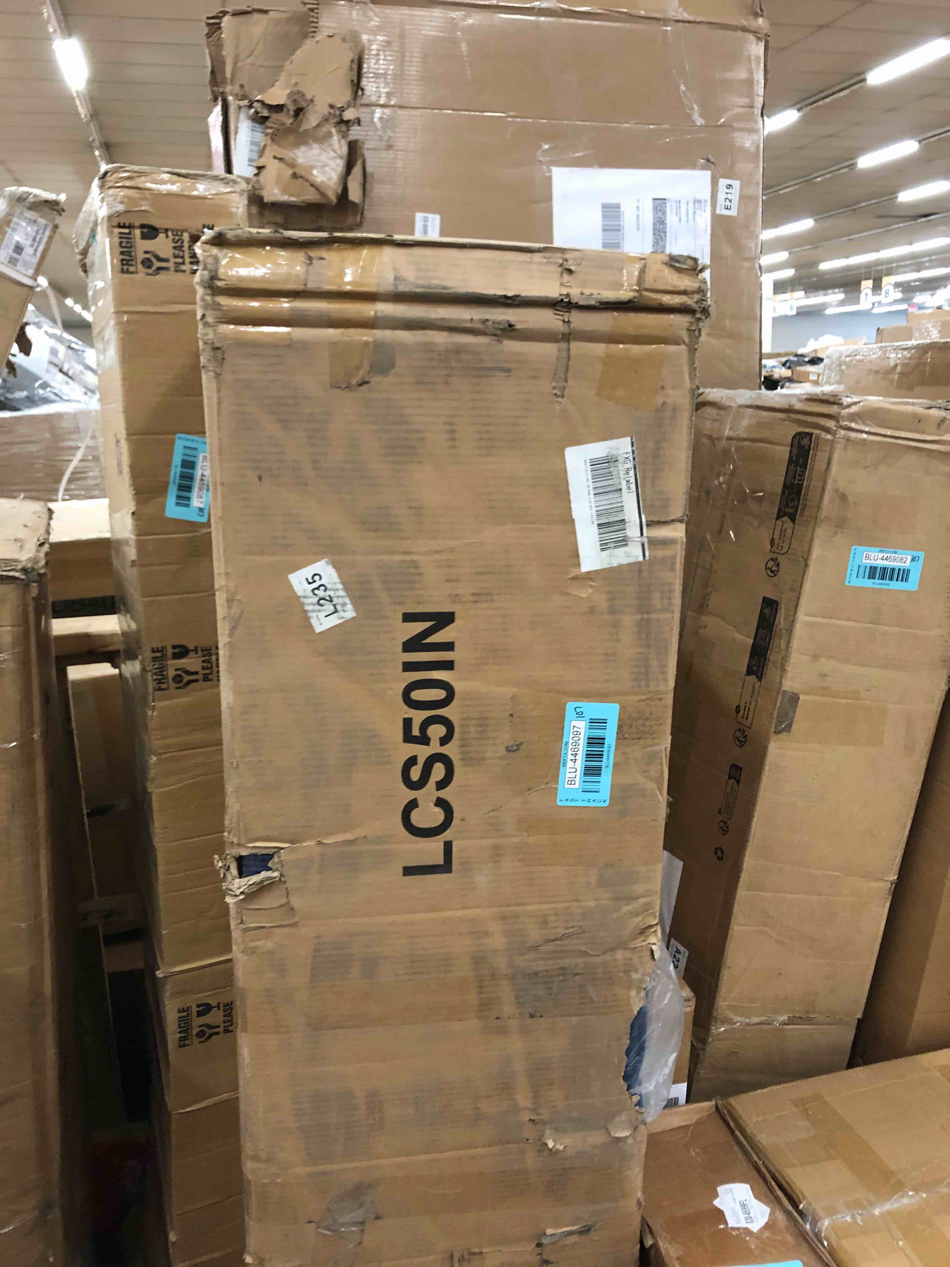 https://s3.amazonaws.com/lotting-images-prod/phillipi/BLU4469097_1730999828792.jpeg