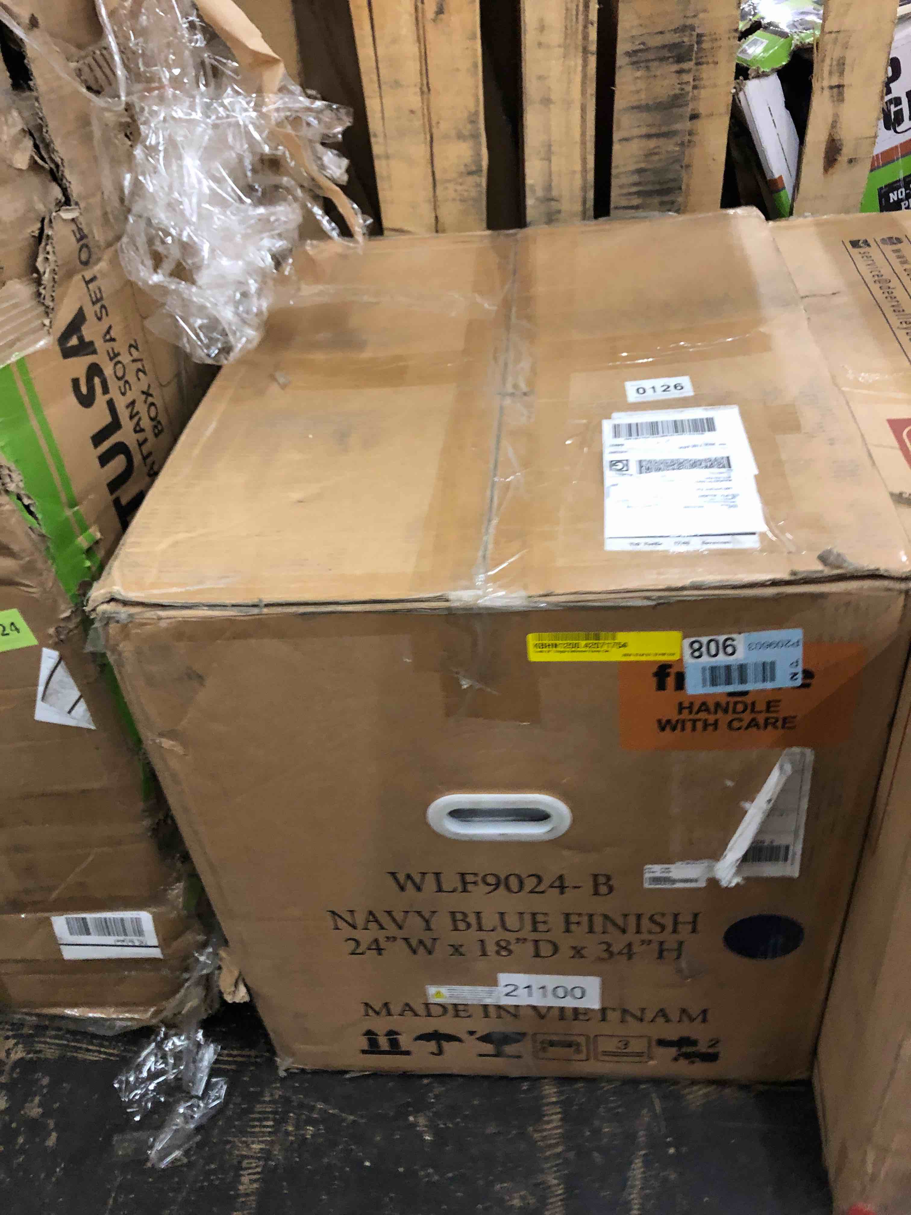 https://s3.amazonaws.com/lotting-images-prod/phillipi/BLU4469105_1731000604330.jpeg